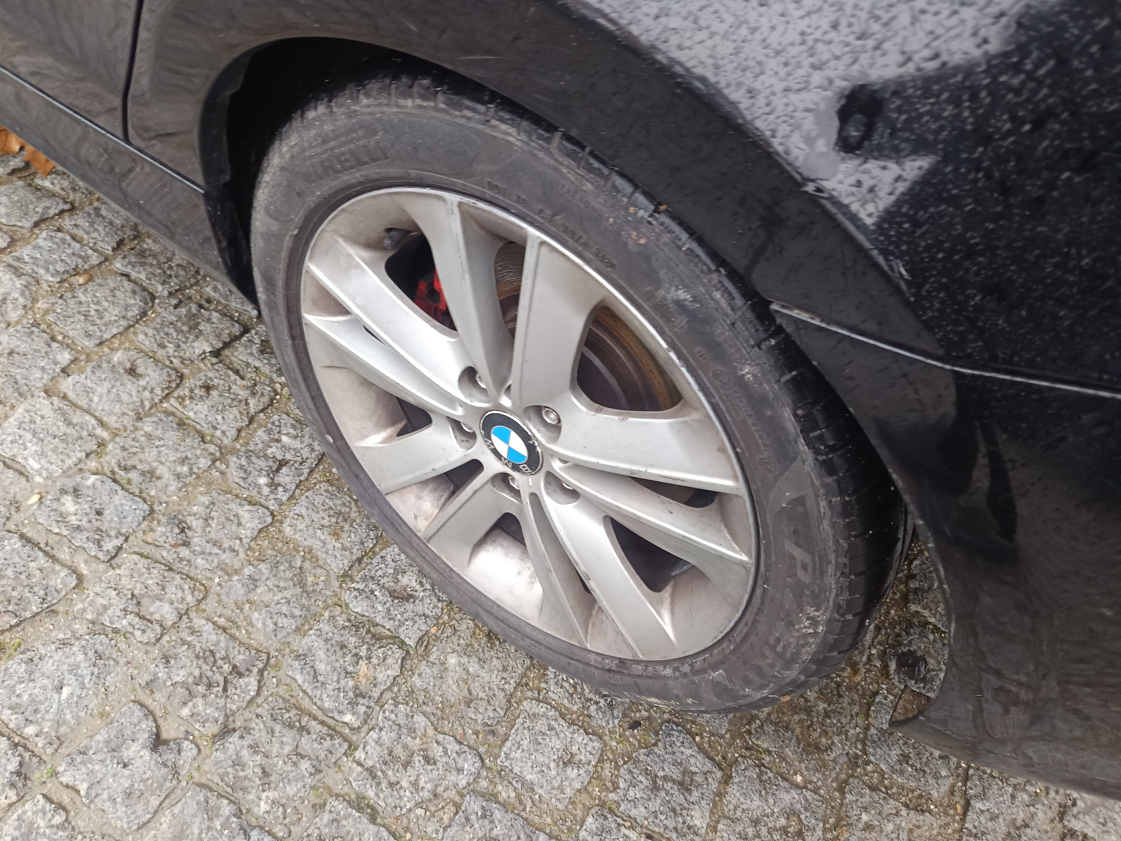 BMW 120D · Ano 2007 — image 12