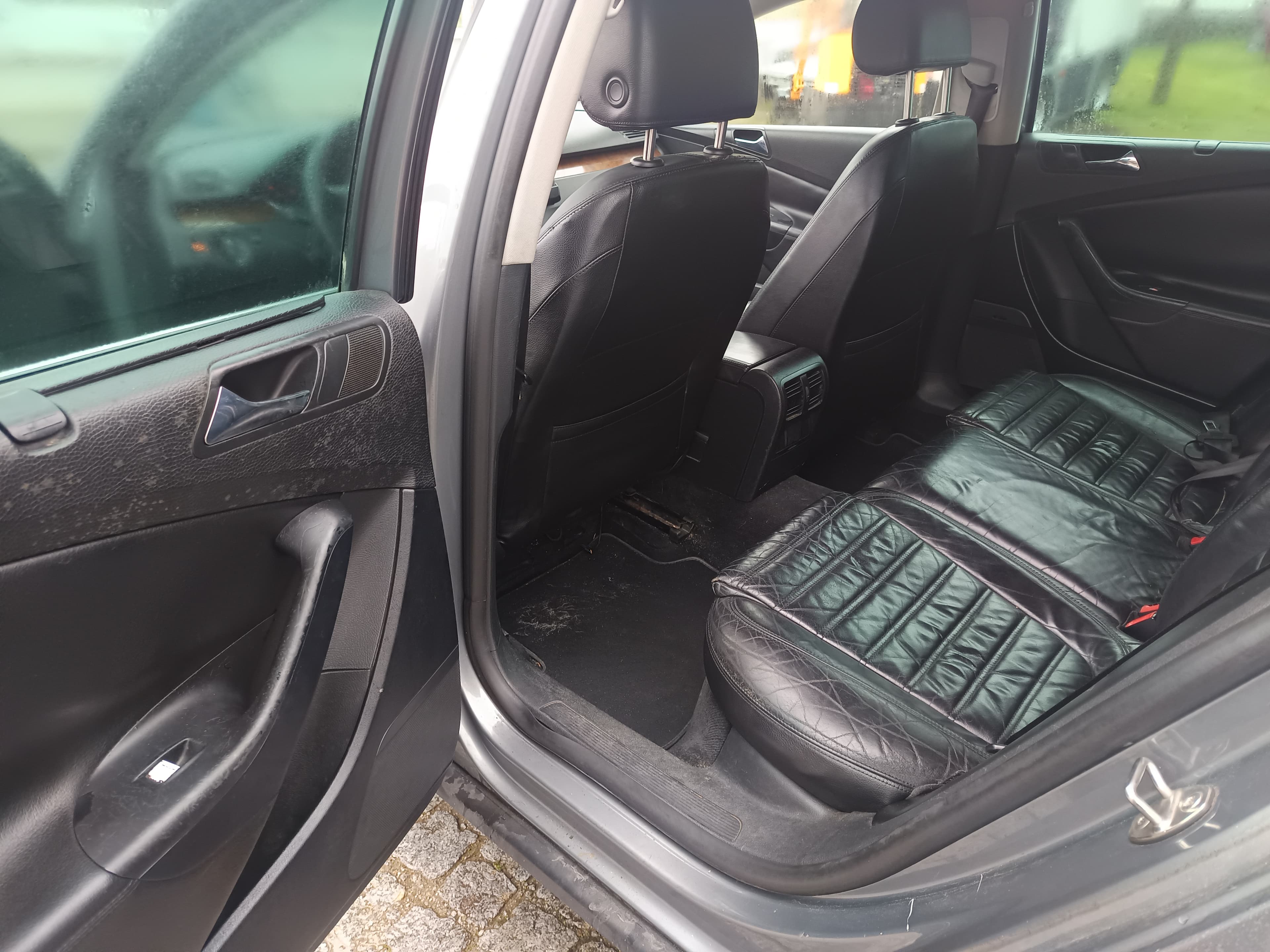 Volkswagen Passat · Ano 2006 — imagen 23