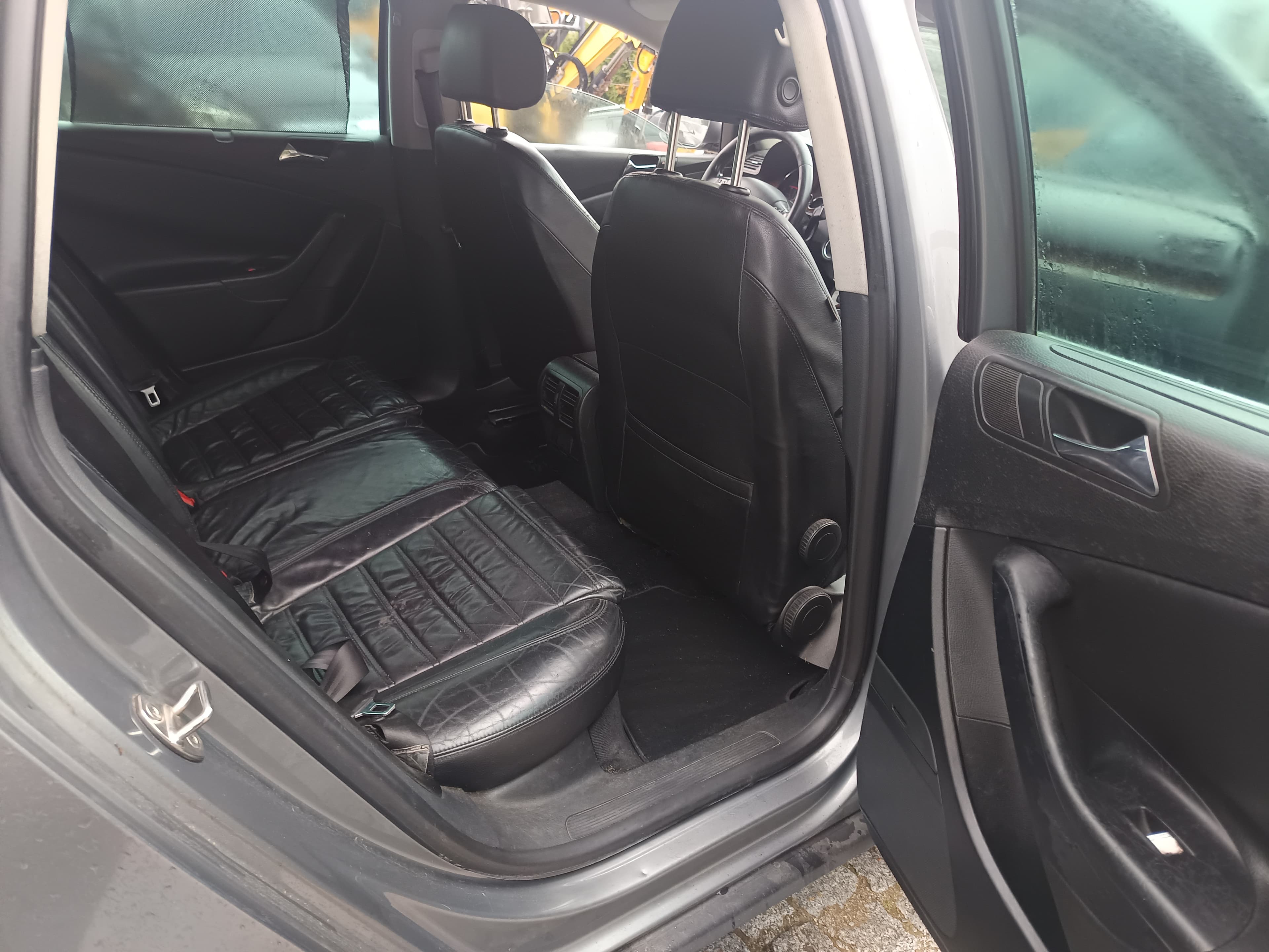 Volkswagen Passat · Ano 2006 — imagen 26
