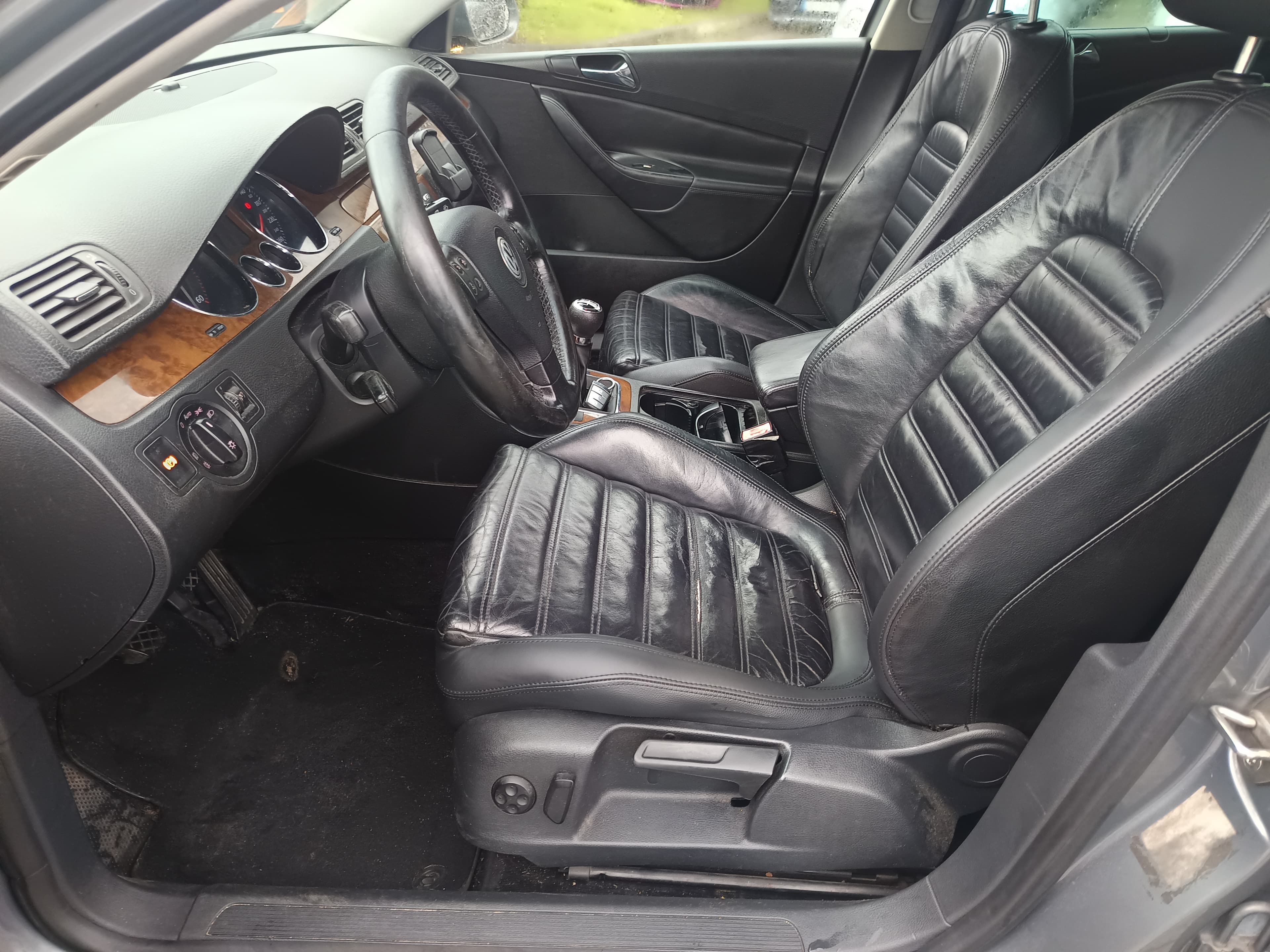 Volkswagen Passat · Ano 2006 — imagen 30