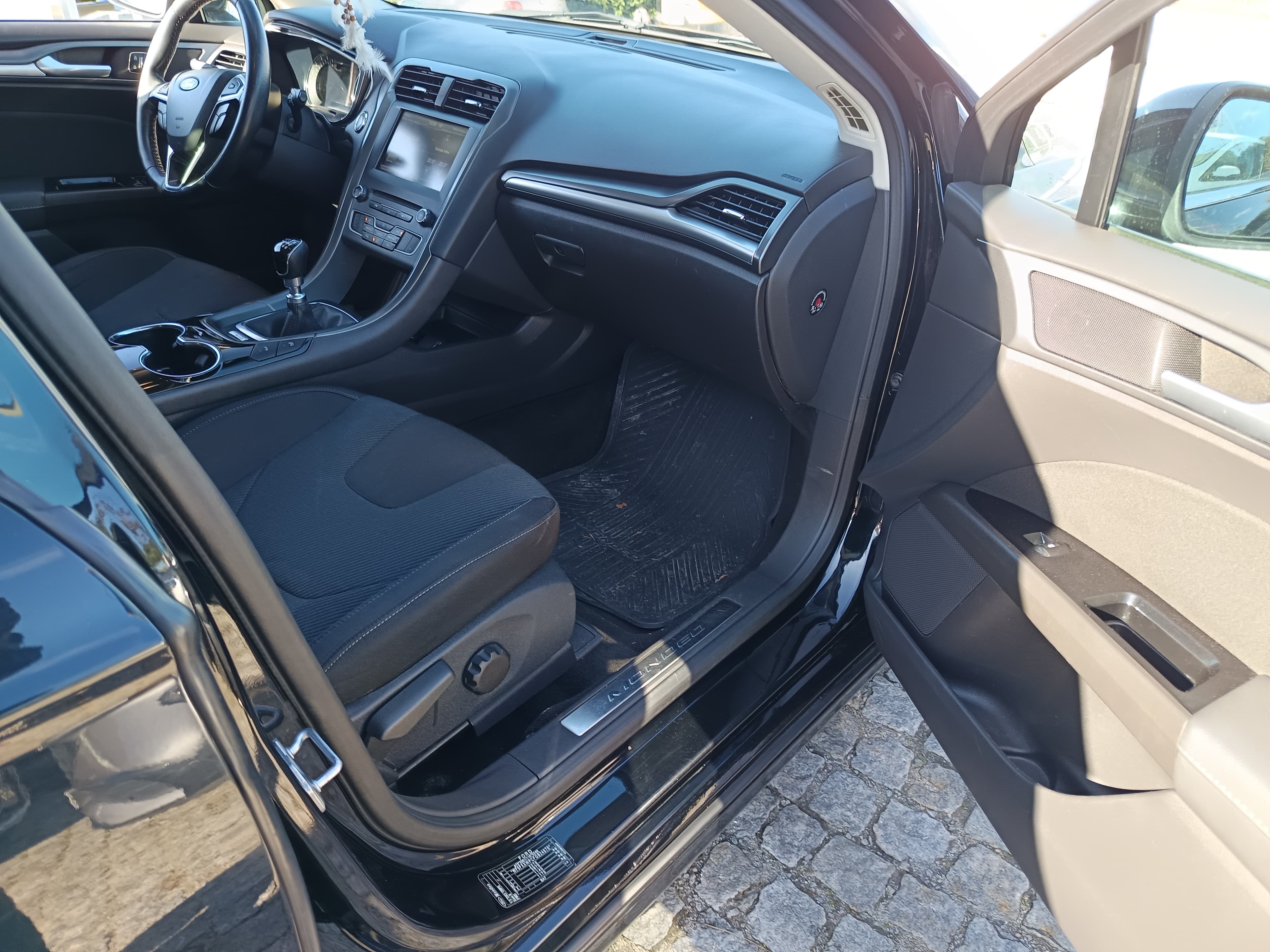 Ford Mondeo · Ano 2016 — imagem 25