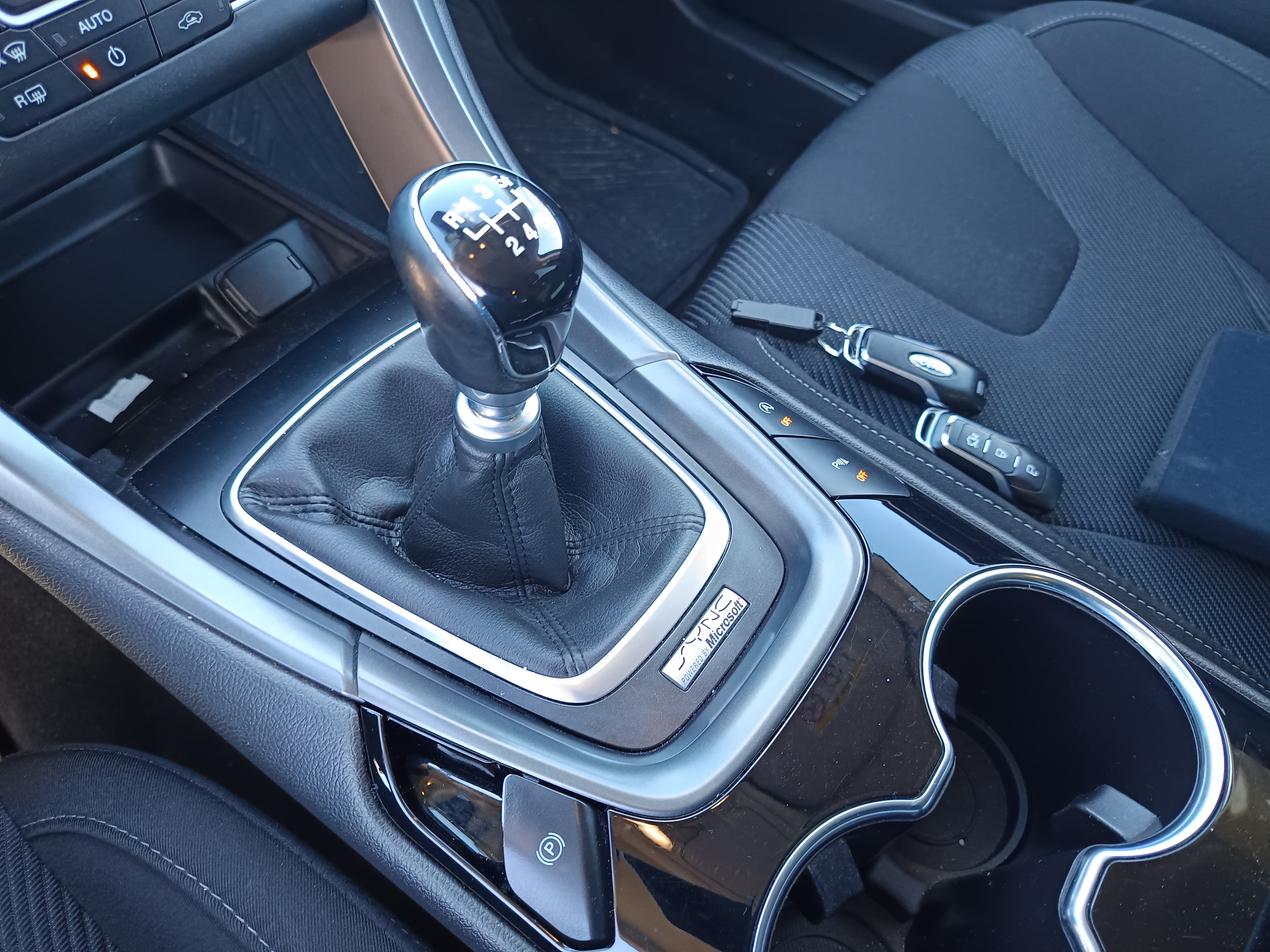 Ford Mondeo · Ano 2016 — imagem 40