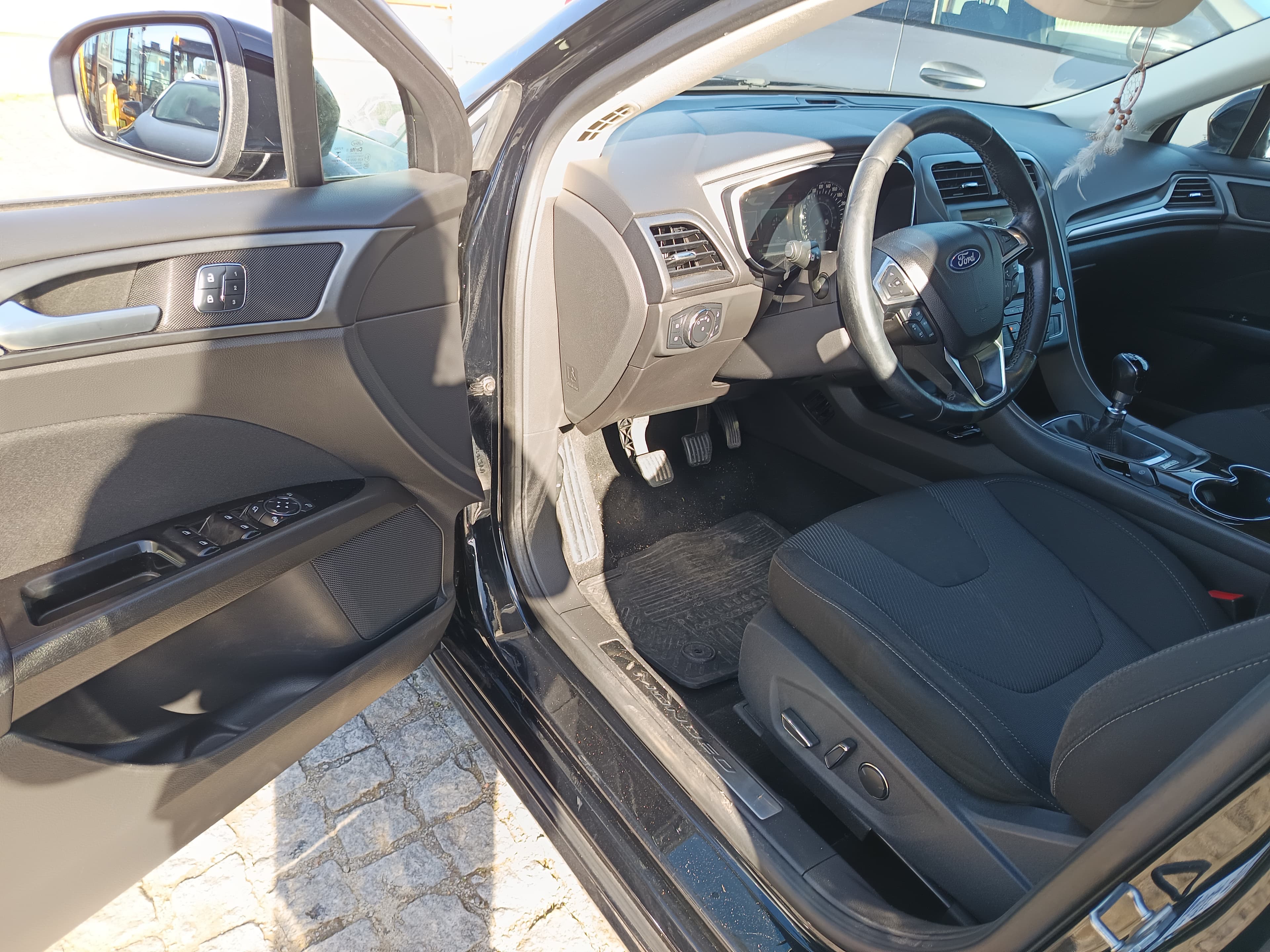 Ford Mondeo · Ano 2016 — imagem 31