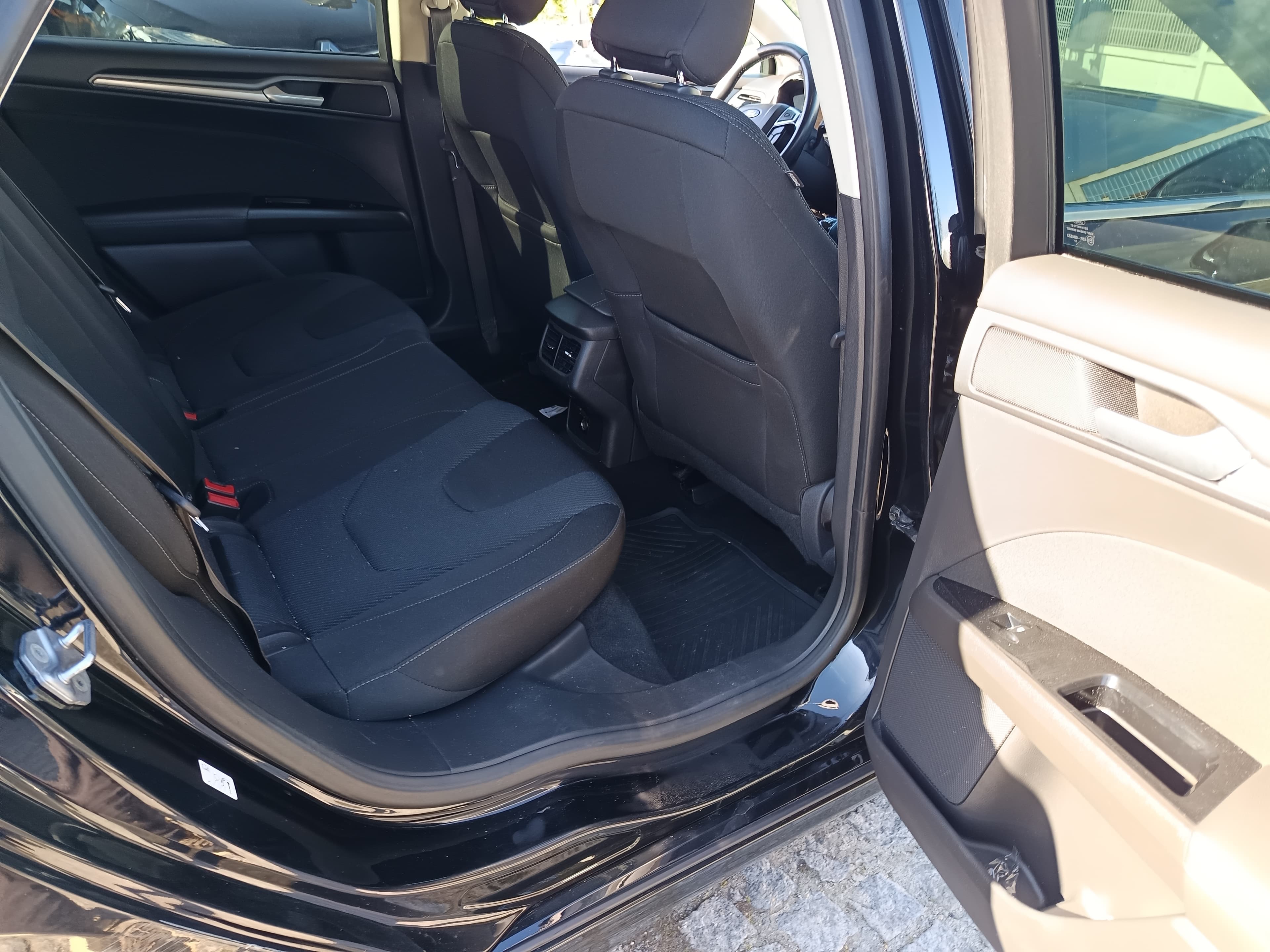 Ford Mondeo · Ano 2016 — imagem 22