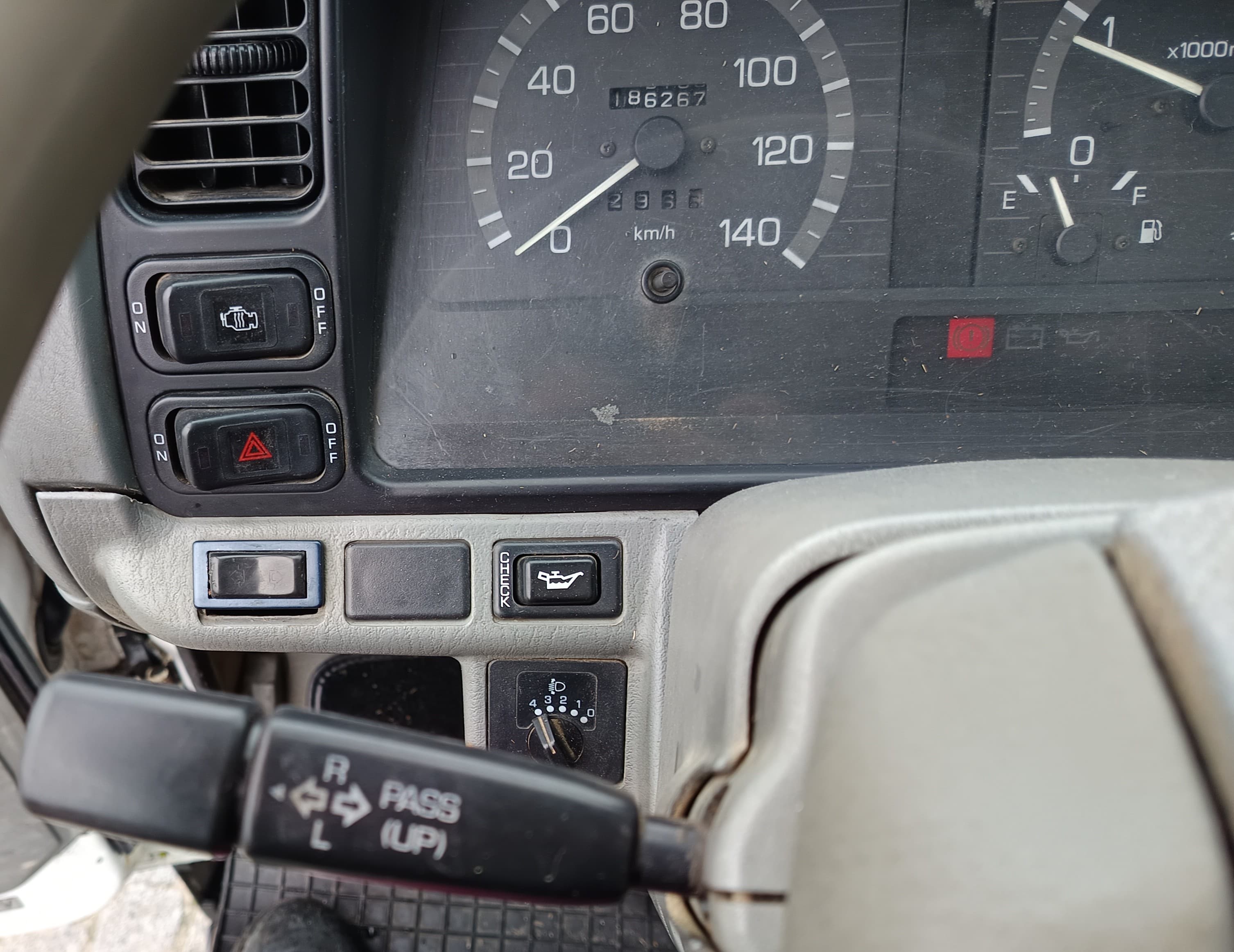 Mitsubishi Canter · Ano 2003 — imagem 26