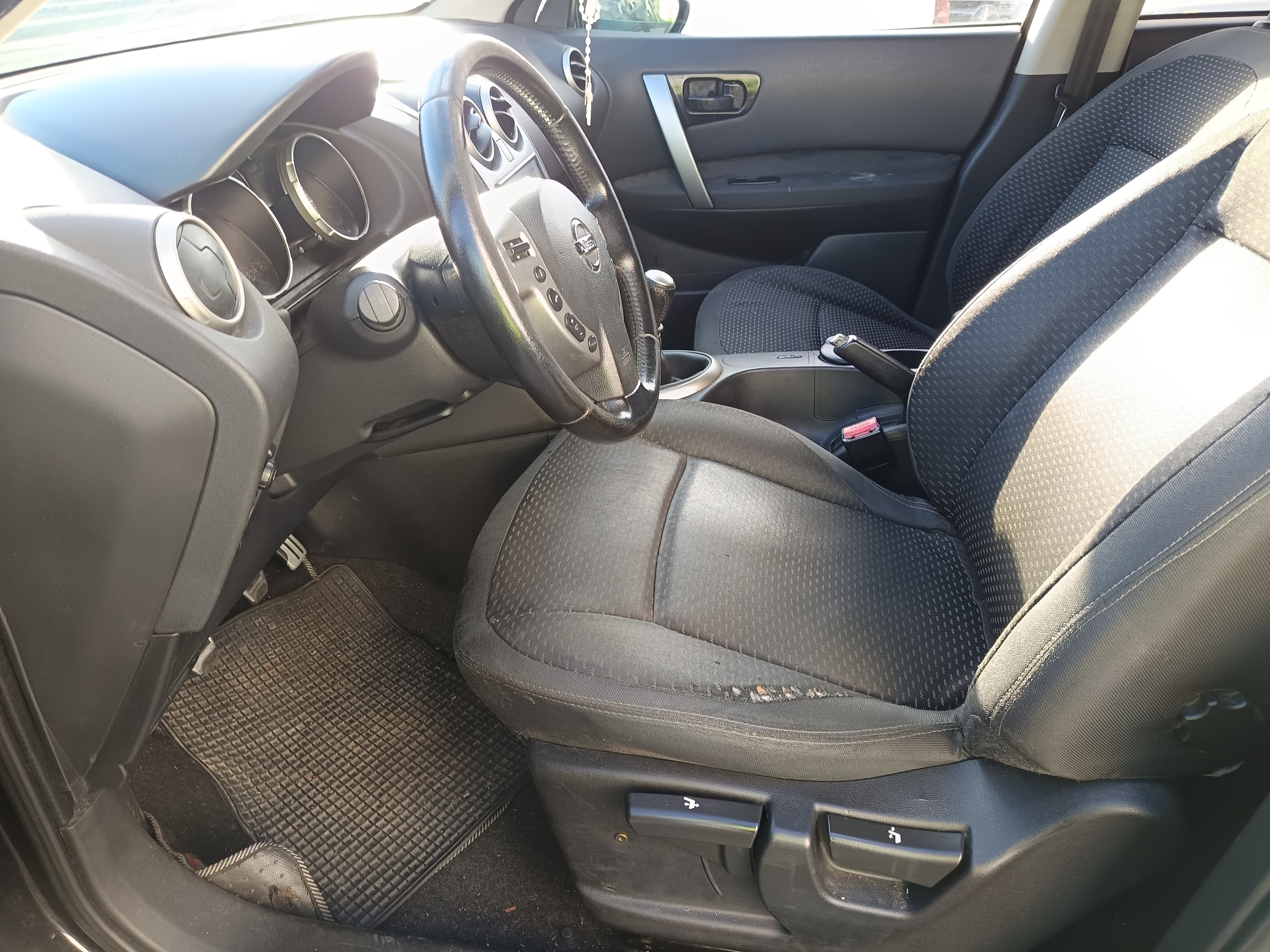 Nissan Qashqai · Ano 2009 — imagen 35