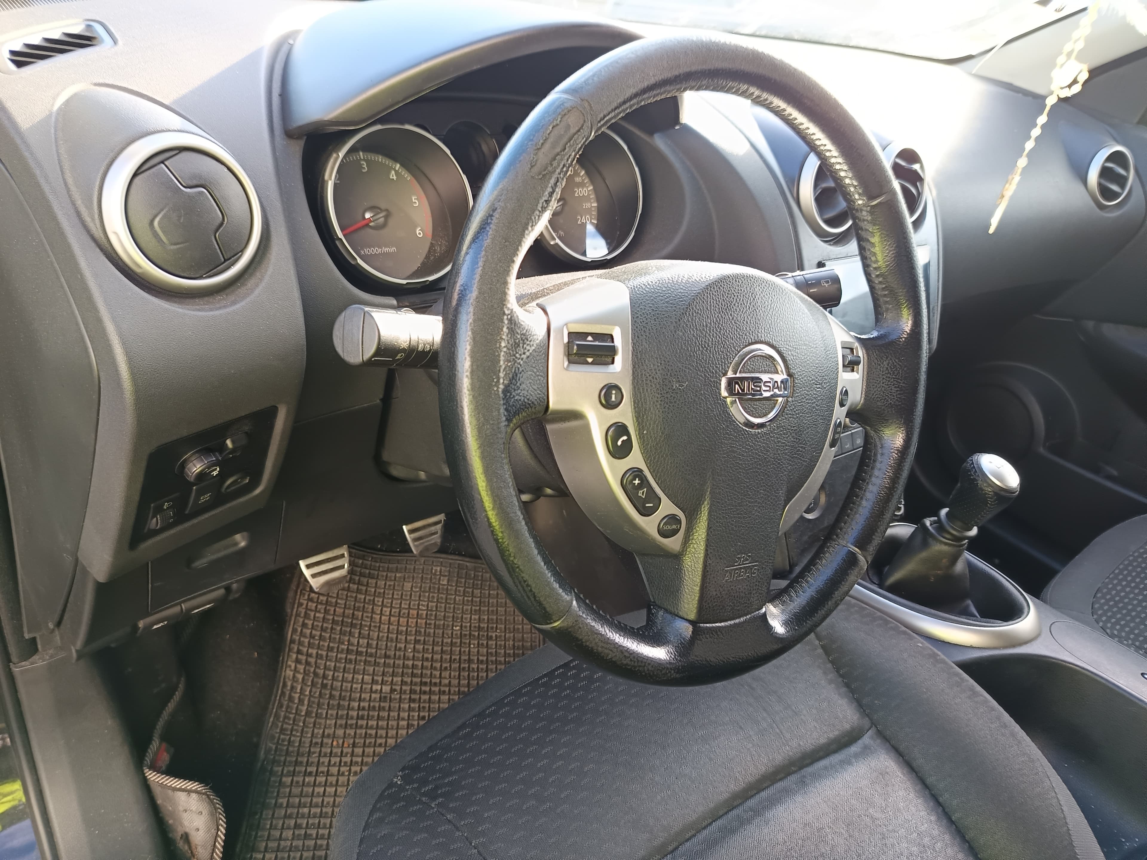 Nissan Qashqai · Ano 2009 — imagen 37