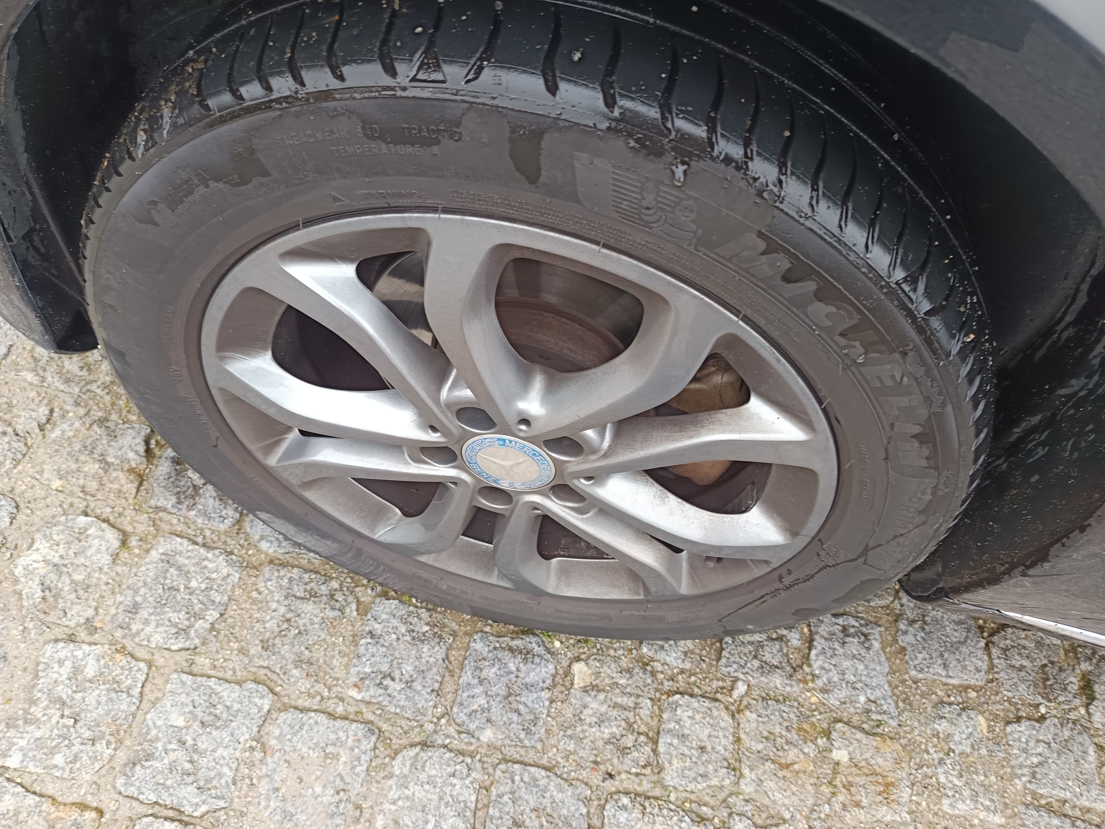 Mercedes-Benz C200 · Ano 2016 — image 15