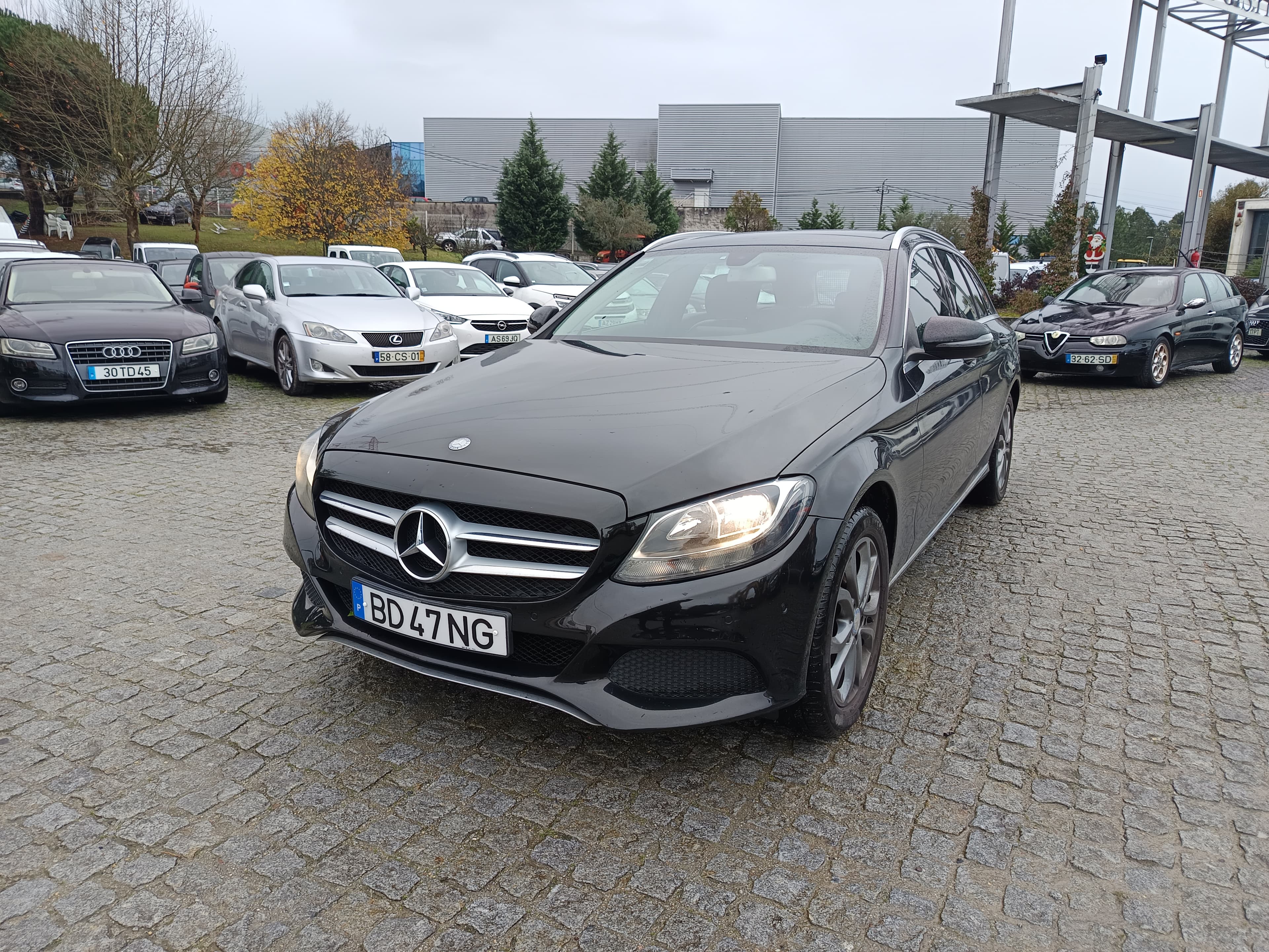 Mercedes-Benz C200 · Ano 2016 — image 1