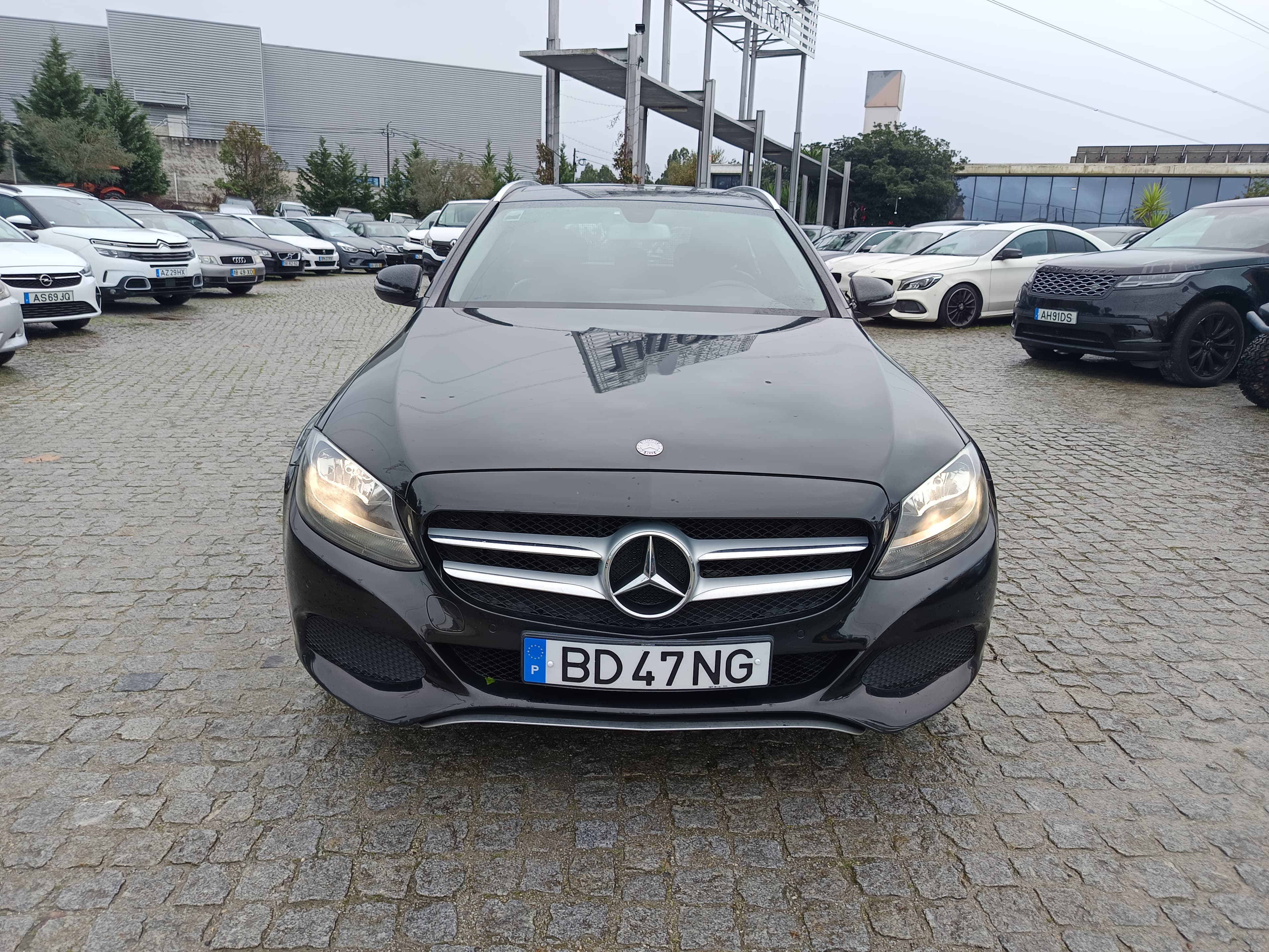Mercedes-Benz C200 · Ano 2016 — image 2