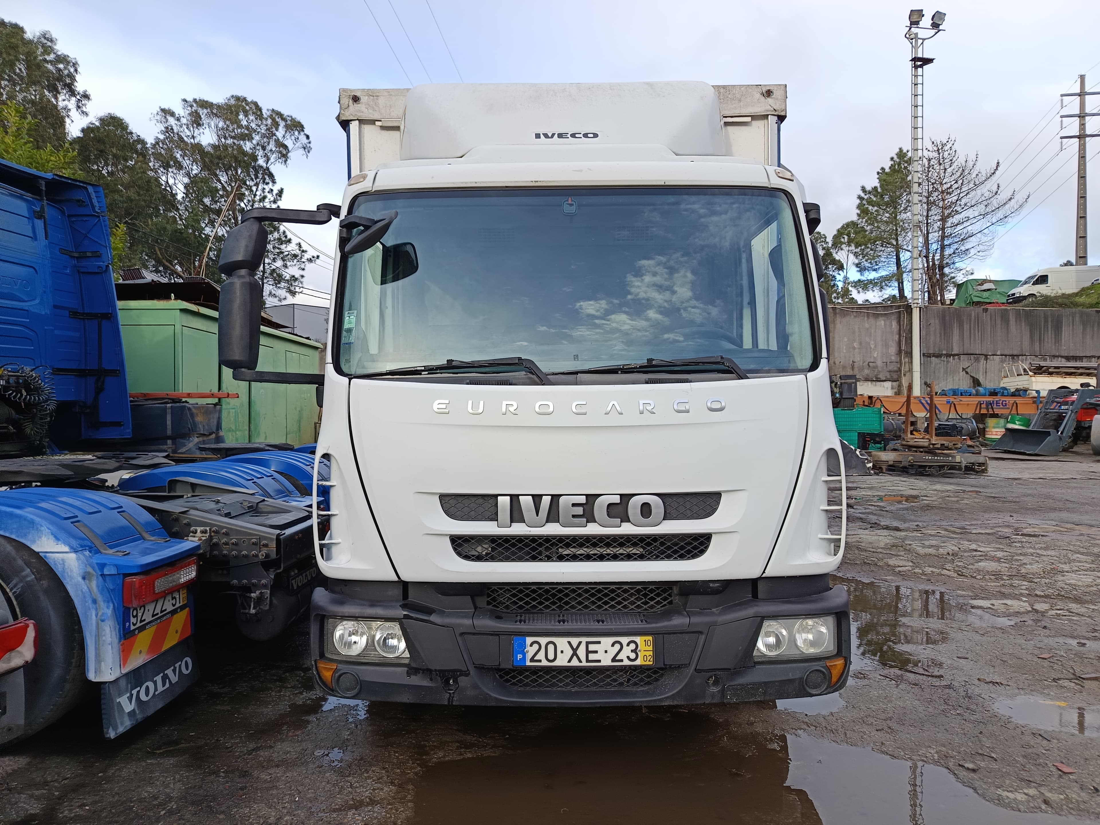 Iveco Eurocargo 80EL18 · Ano 2010 — image 3