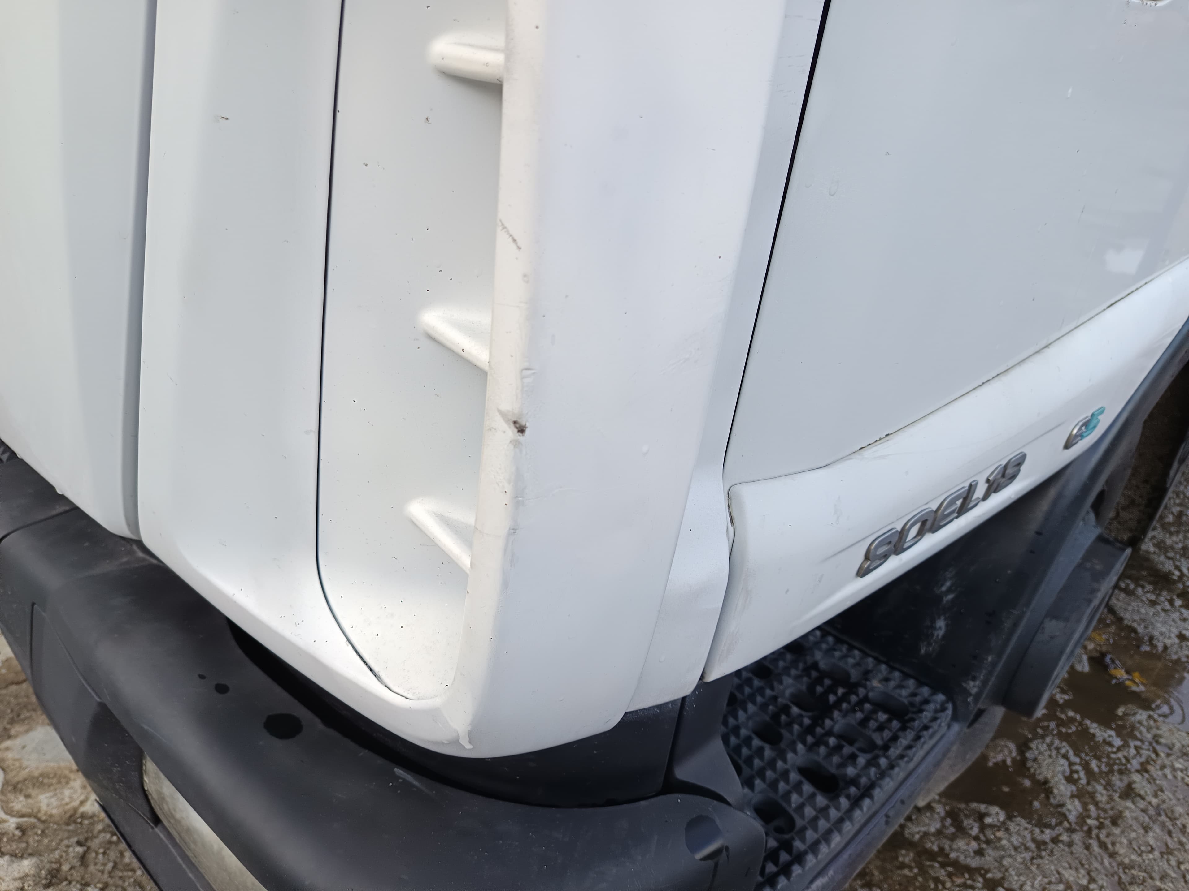 Iveco Eurocargo 80EL18 · Ano 2010 — image 12