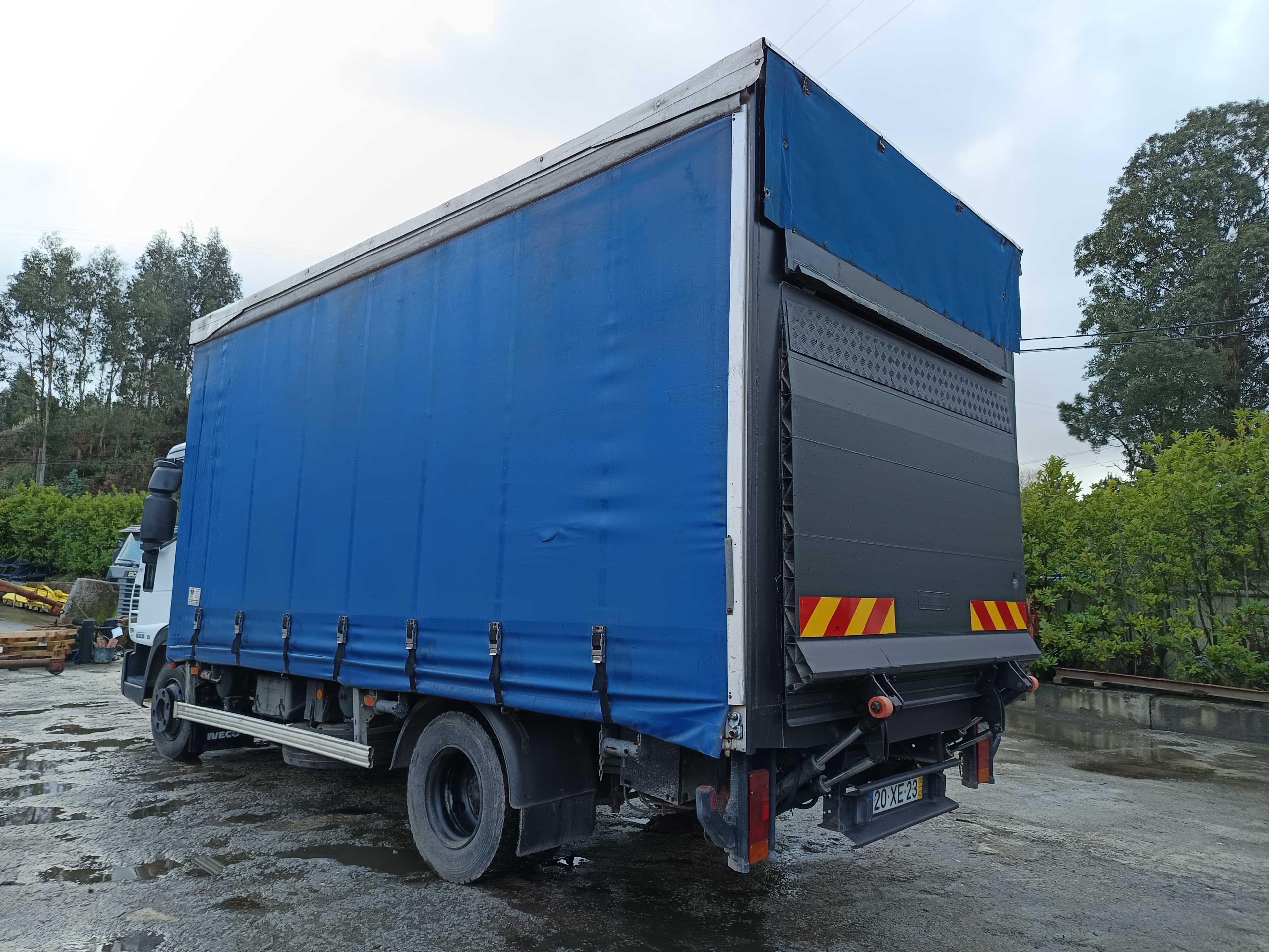 Iveco Eurocargo 80EL18 · Ano 2010 — image 5