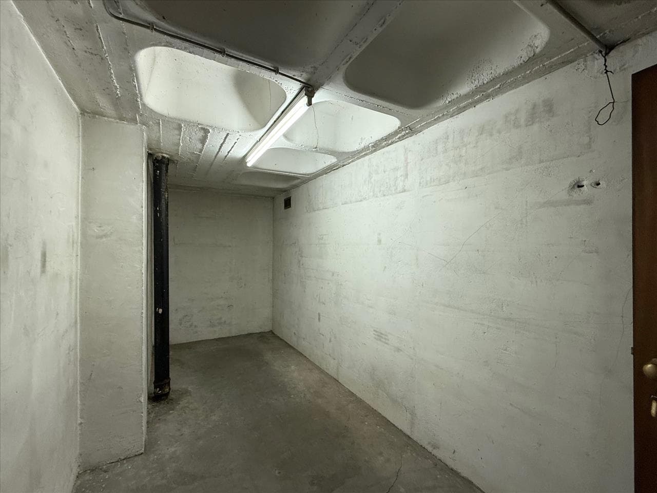 Conjunto de 20 Frações no “Espaço Chiado” · Santa Maria Maior, Lisboa — imagem 24