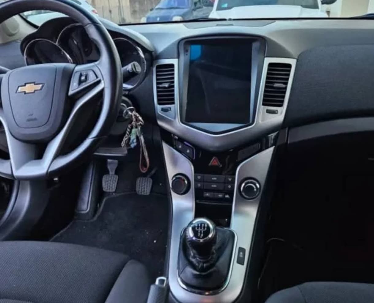 Chevrolet Cruze 1.6 LS · Ano 2010 - CESSAÇÃO DO CONTRATO — imagen 8