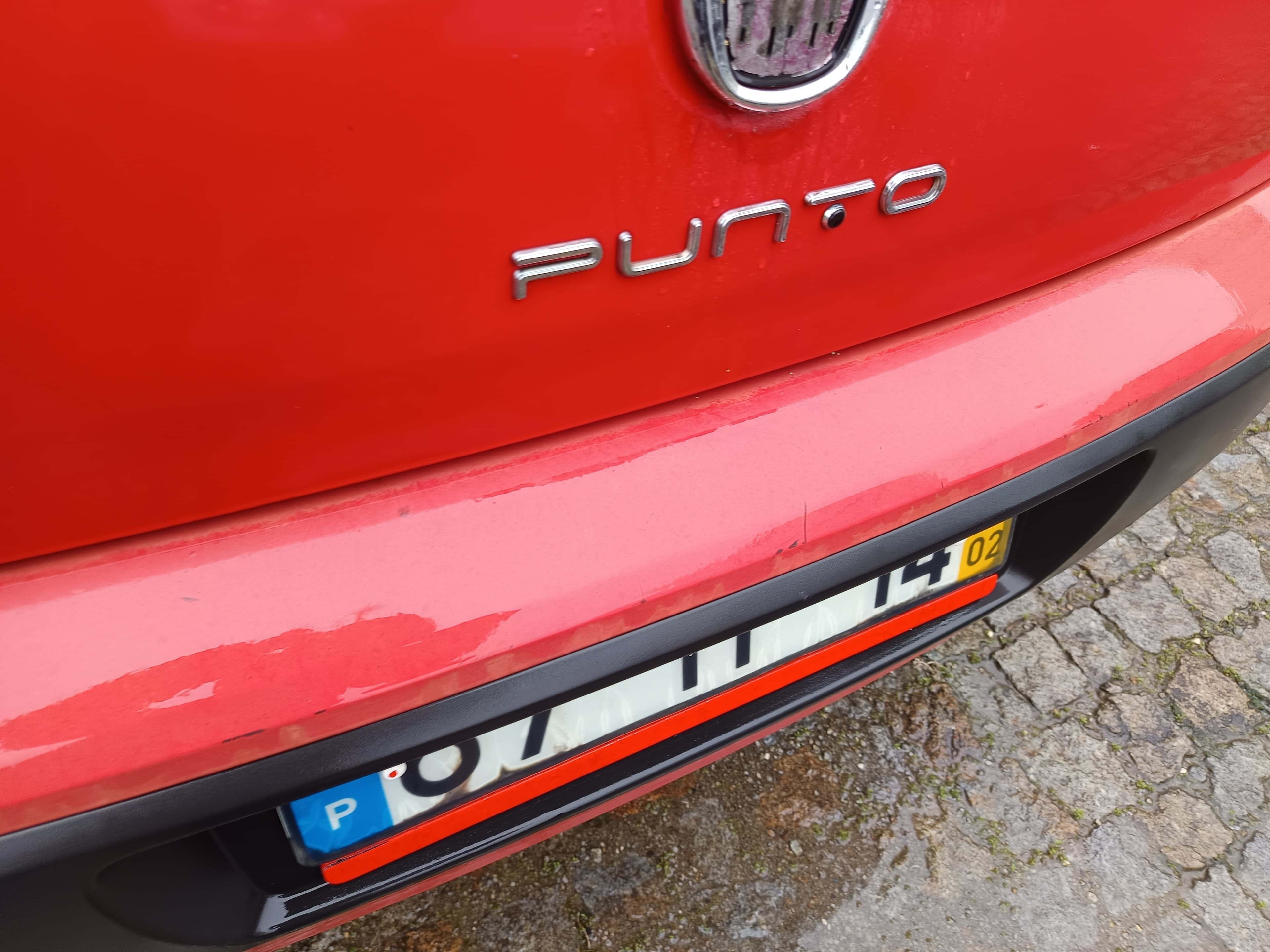 Fiat Punto EVO 1.4 16V · Ano 2010 — imagen 8