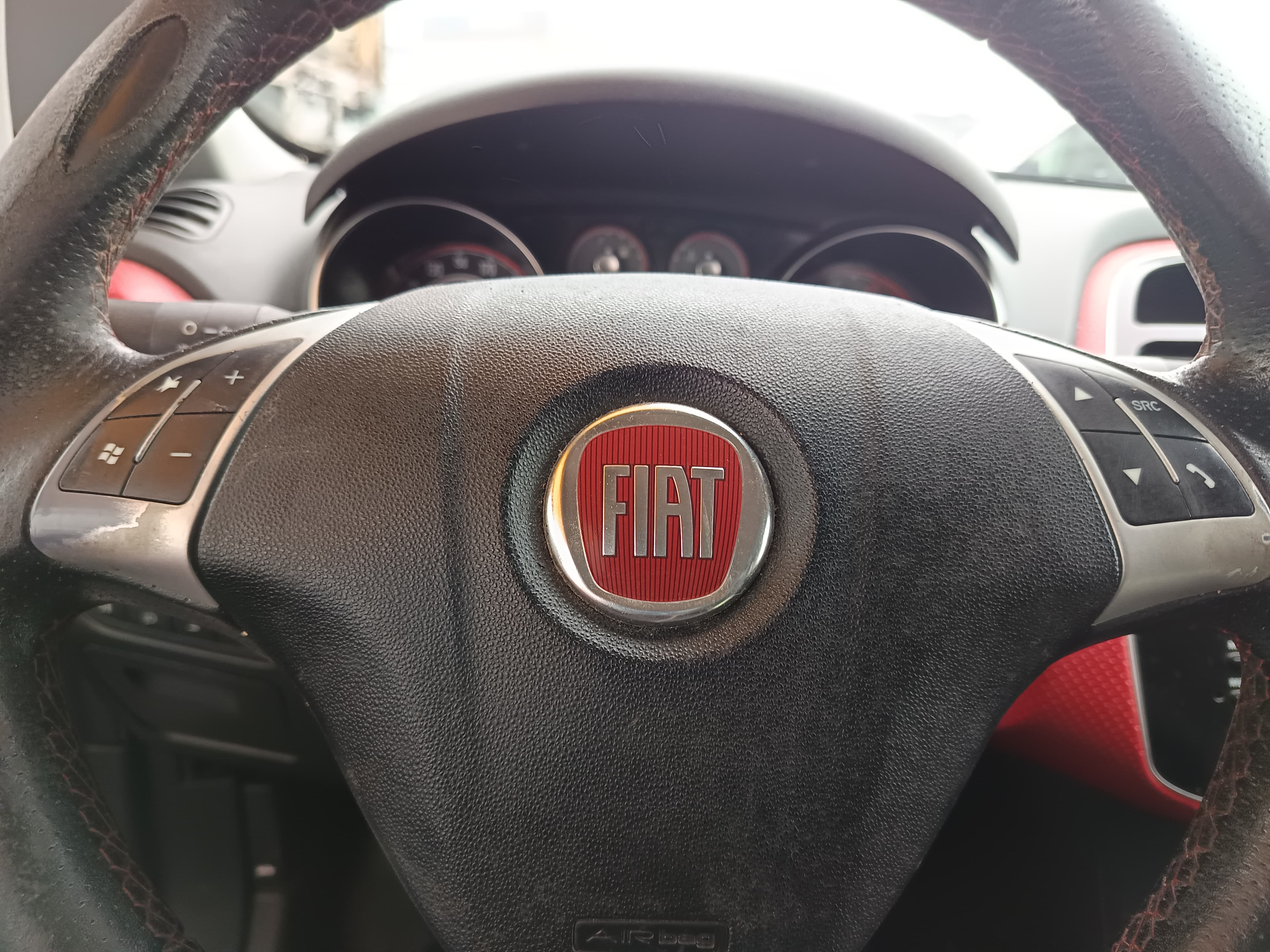 Fiat Punto EVO 1.4 16V · Ano 2010 — imagen 38