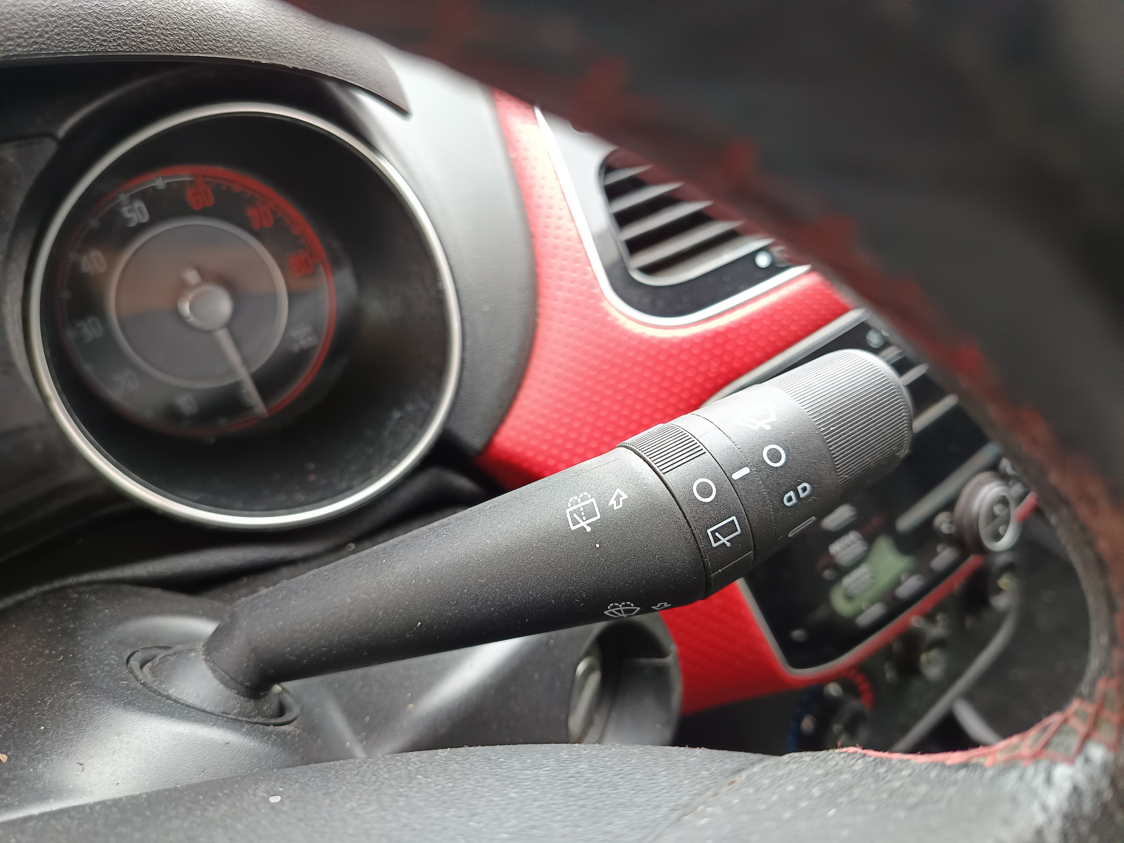 Fiat Punto EVO 1.4 16V · Ano 2010 — imagen 39