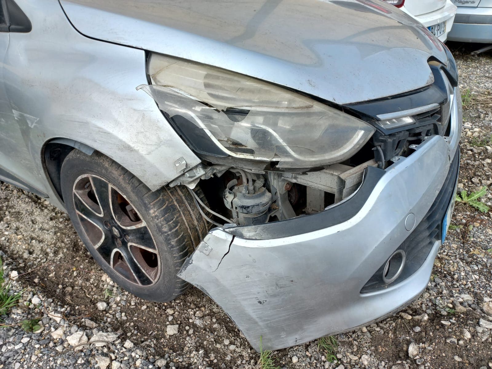 Renault Clio · Ano 2014 — imagem 4