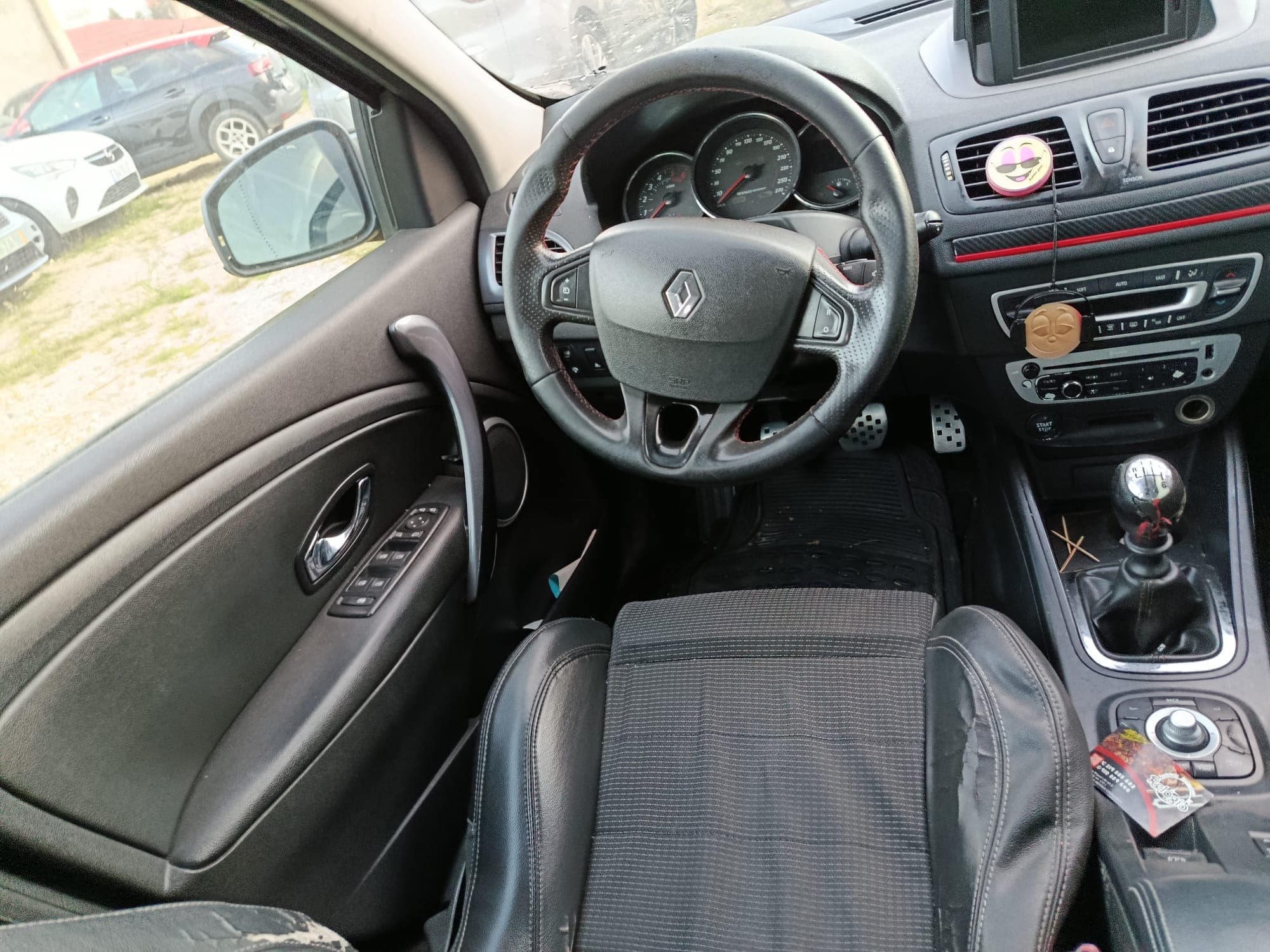 Renault Mégane · Ano 2012 — image 11