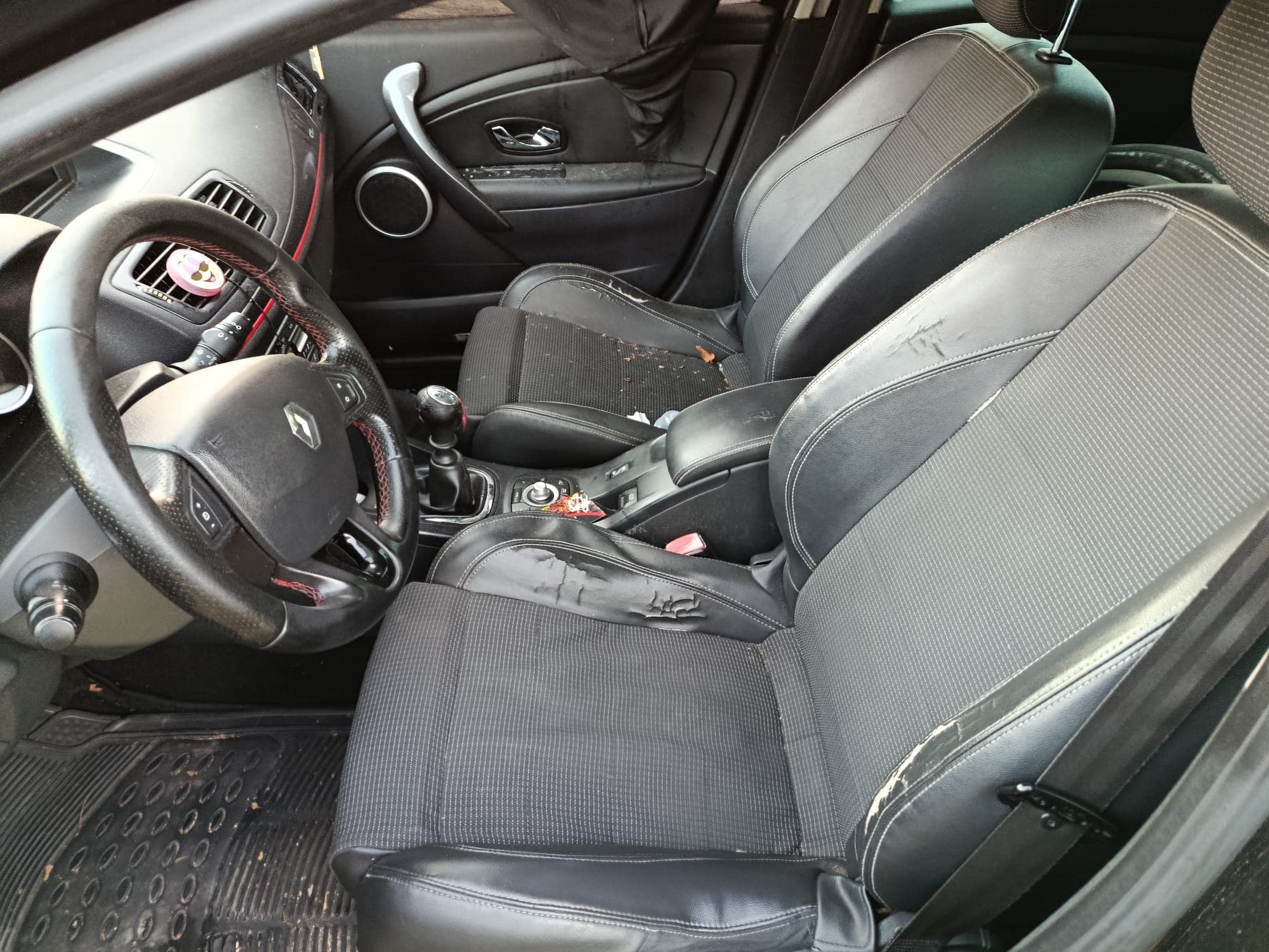 Renault Mégane · Ano 2012 — image 13