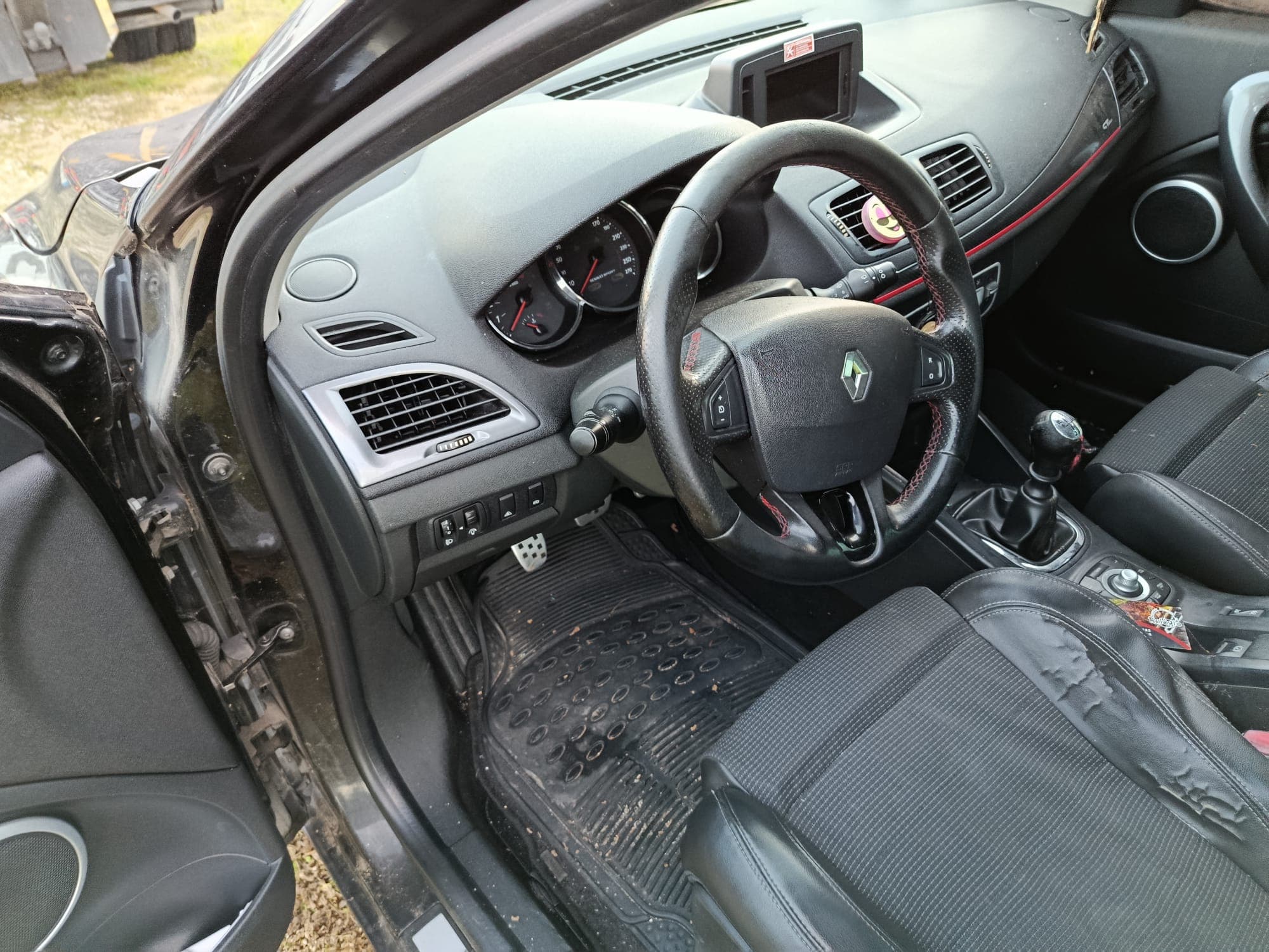 Renault Mégane · Ano 2012 — image 9