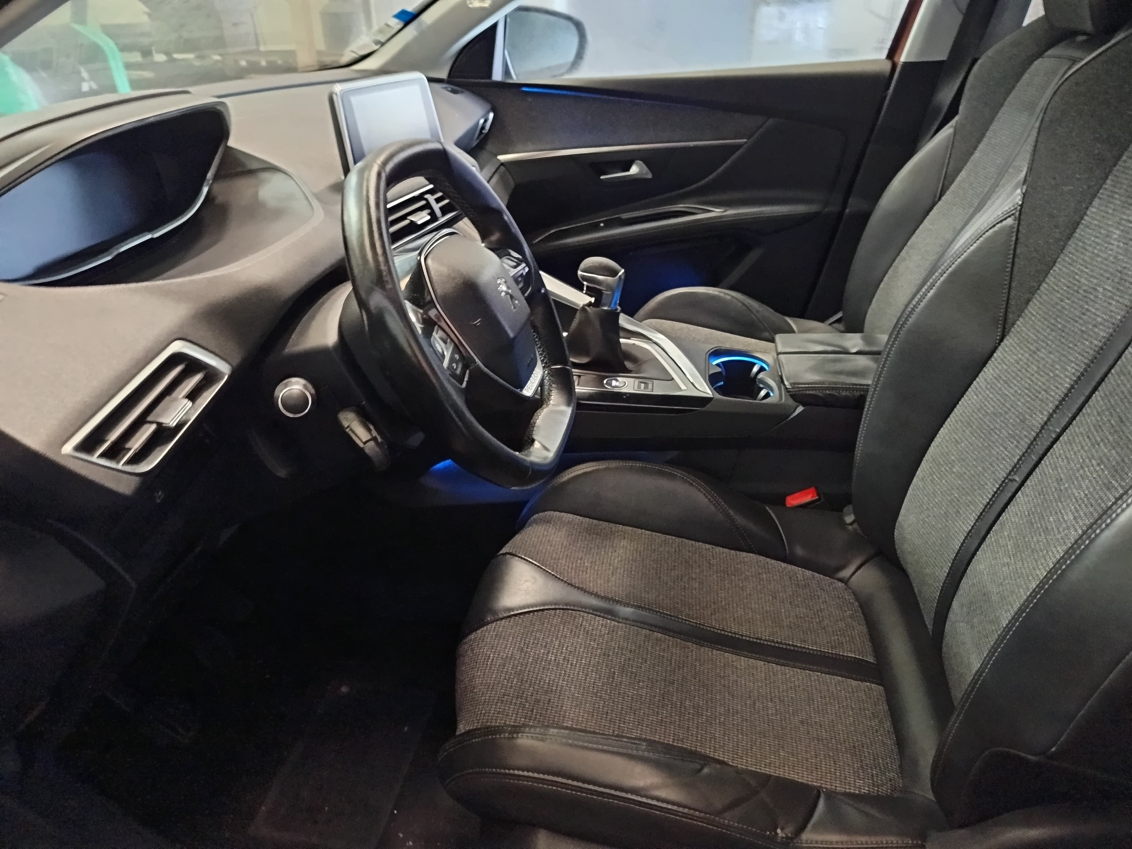 Peugeot 3008 · Ano 2018 — imagem 46