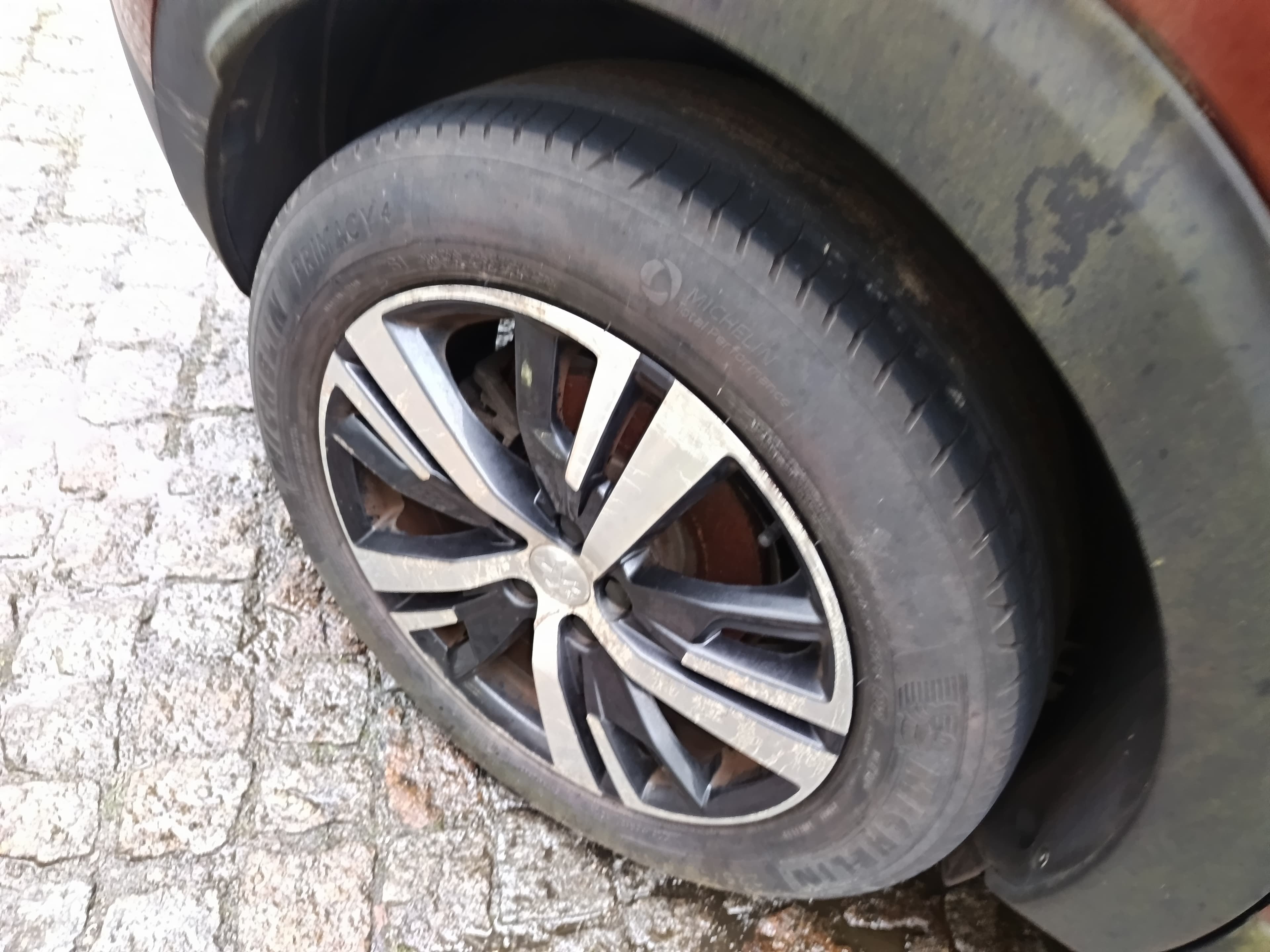 Peugeot 3008 · Ano 2018 — imagem 11