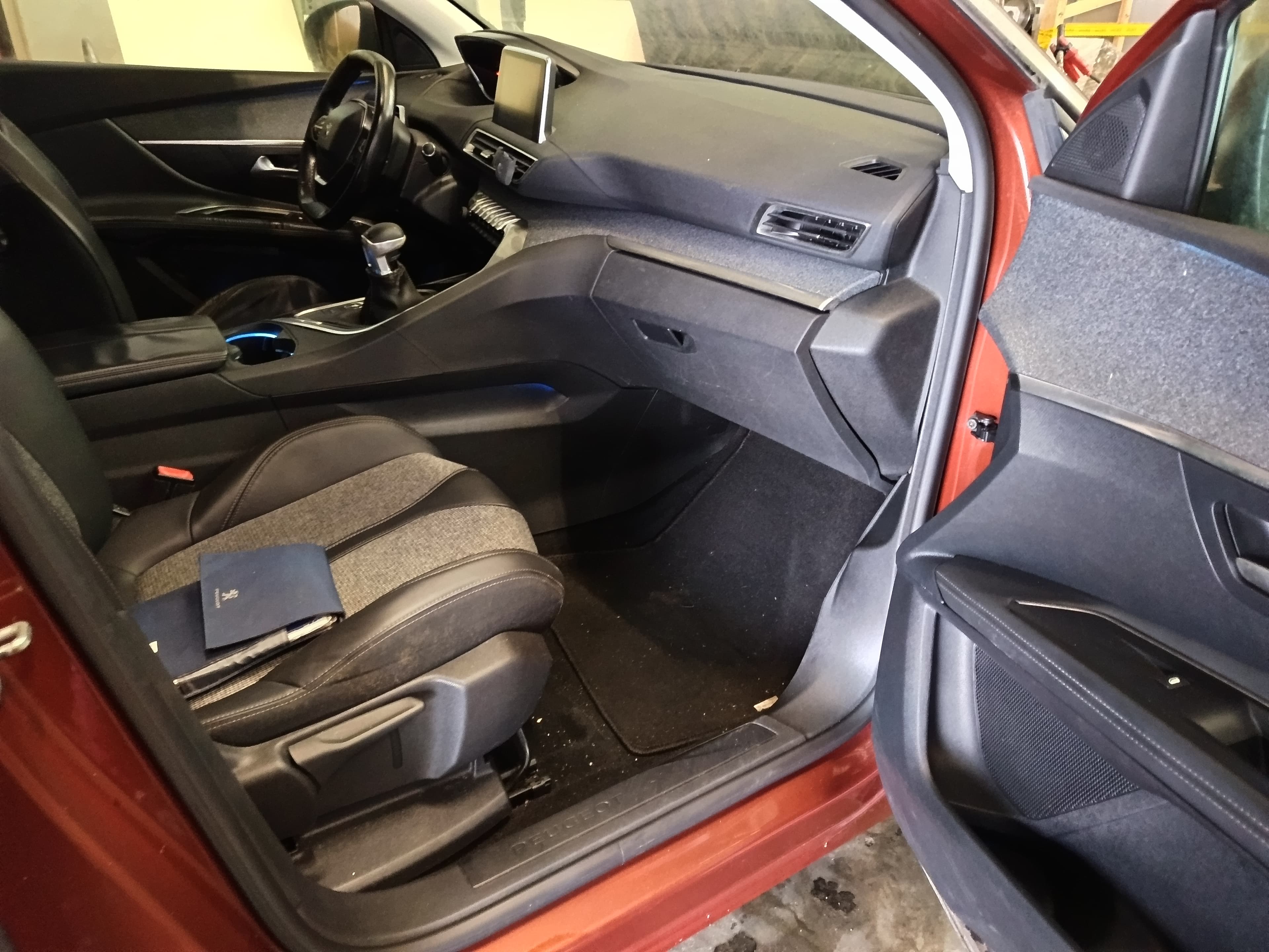 Peugeot 3008 · Ano 2018 — imagem 38