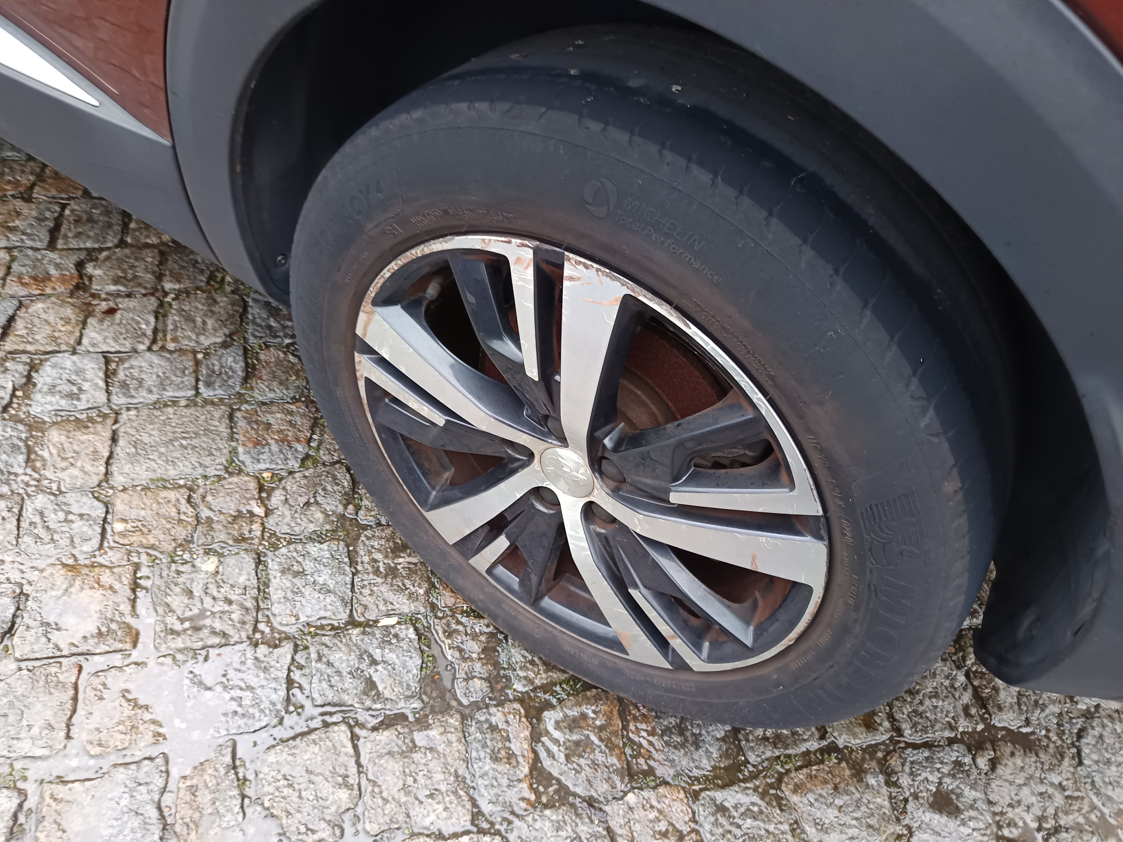 Peugeot 3008 · Ano 2018 — imagem 16