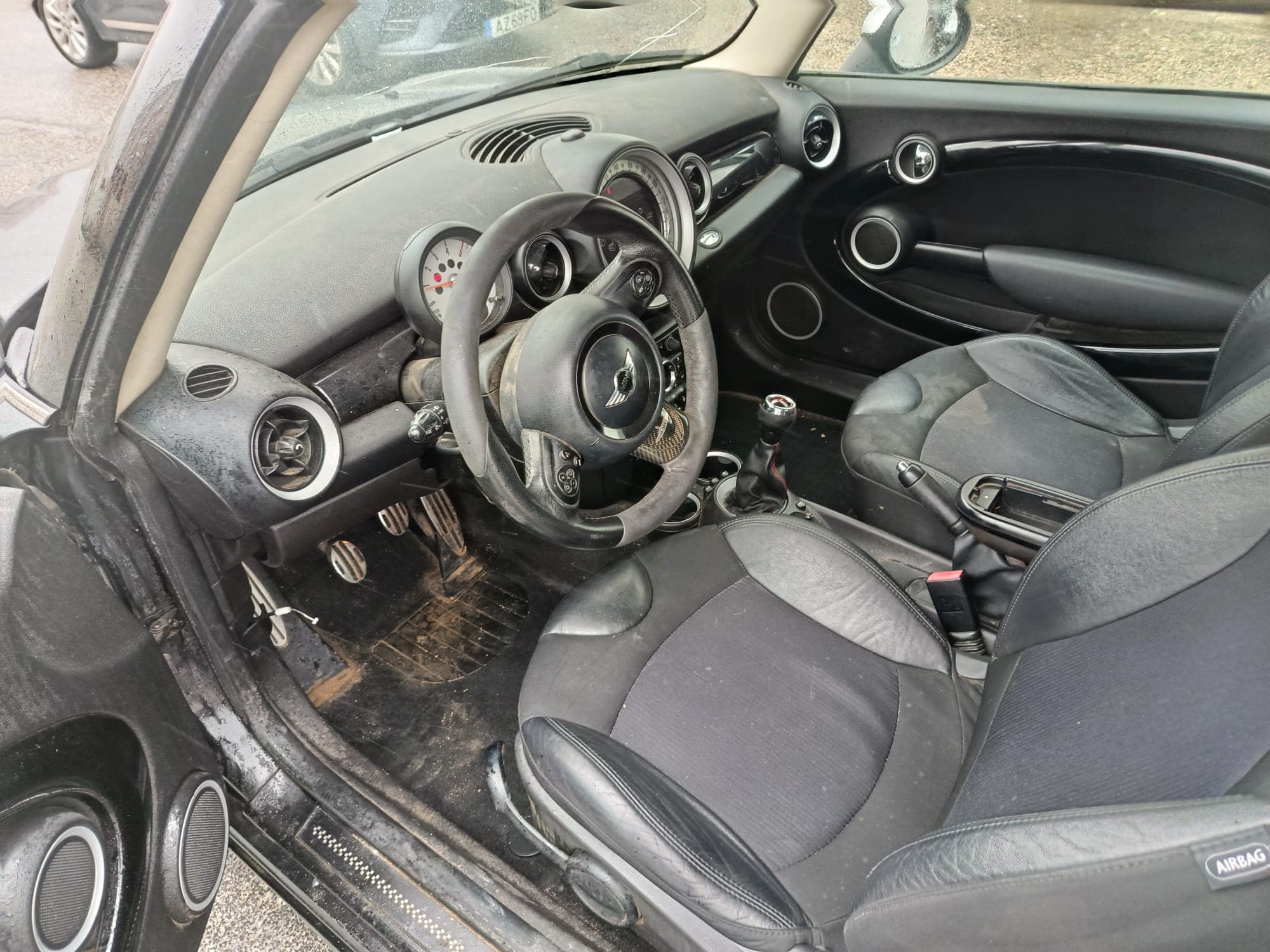 Mini Cooper SD · Ano 2011 — image 16