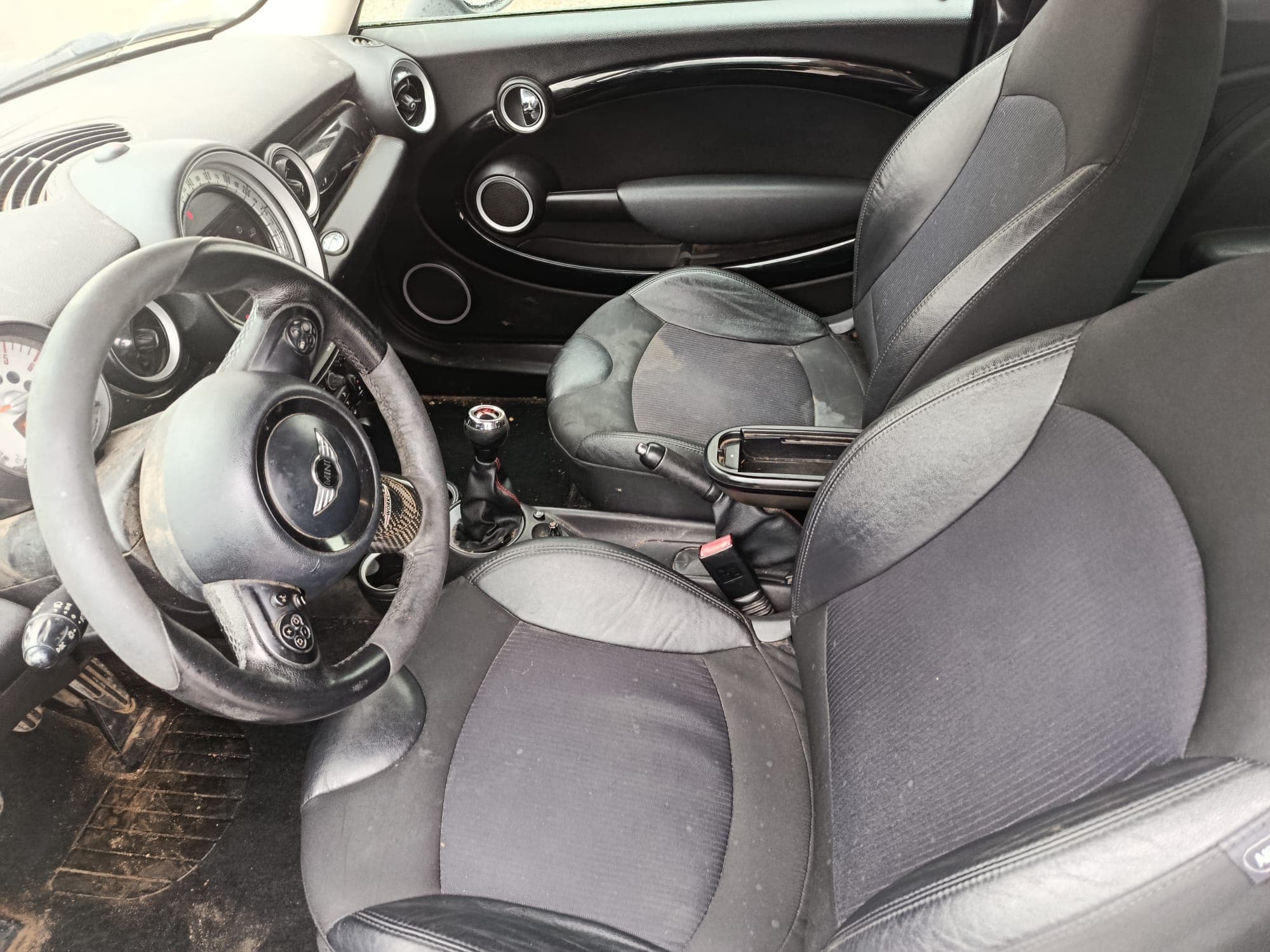 Mini Cooper SD · Ano 2011 — image 18