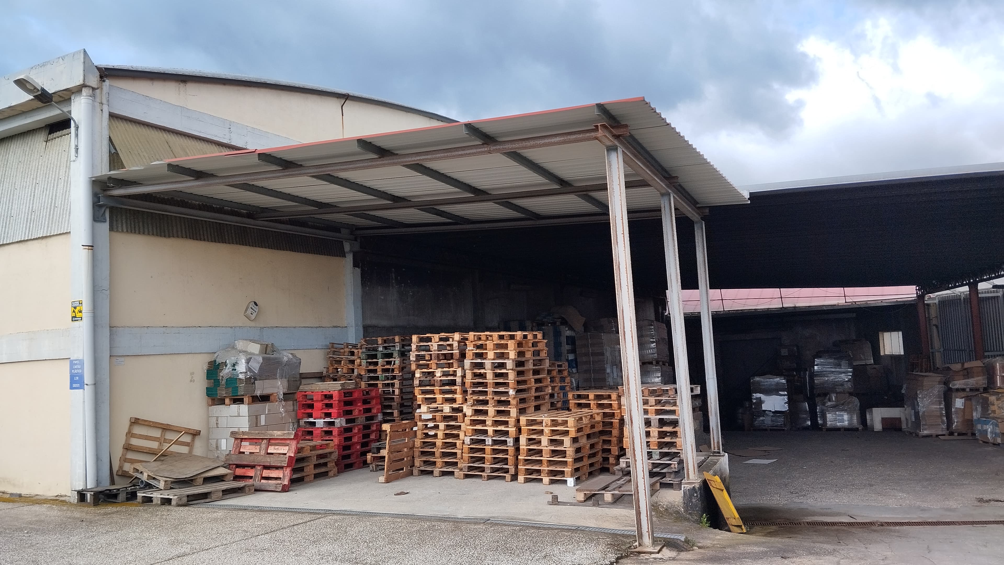 FAST SALE · Armazém Industrial · Vimieiro, Santa Comba Dão — imagem 17