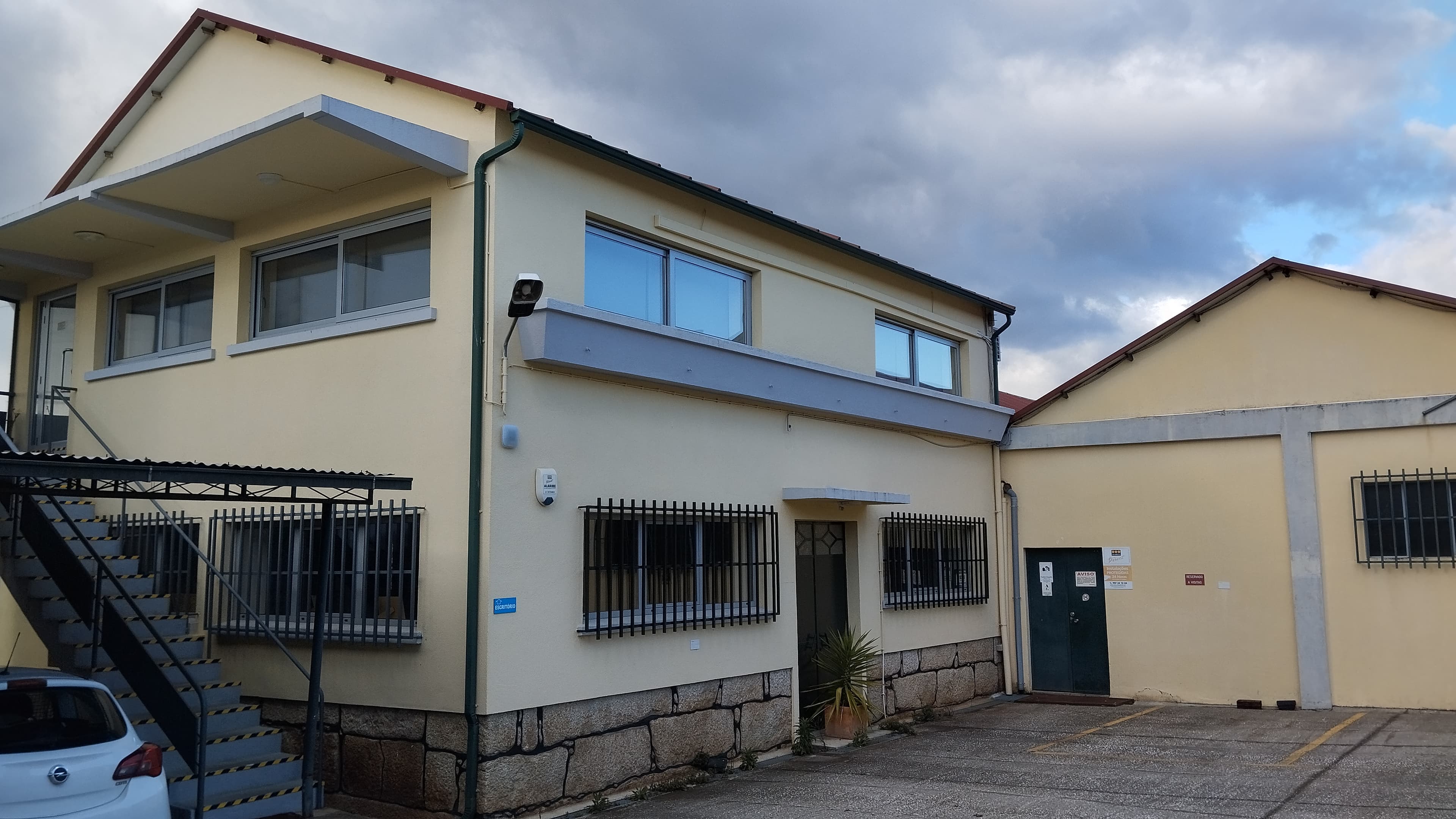 FAST SALE · Armazém Industrial · Vimieiro, Santa Comba Dão — imagem 8