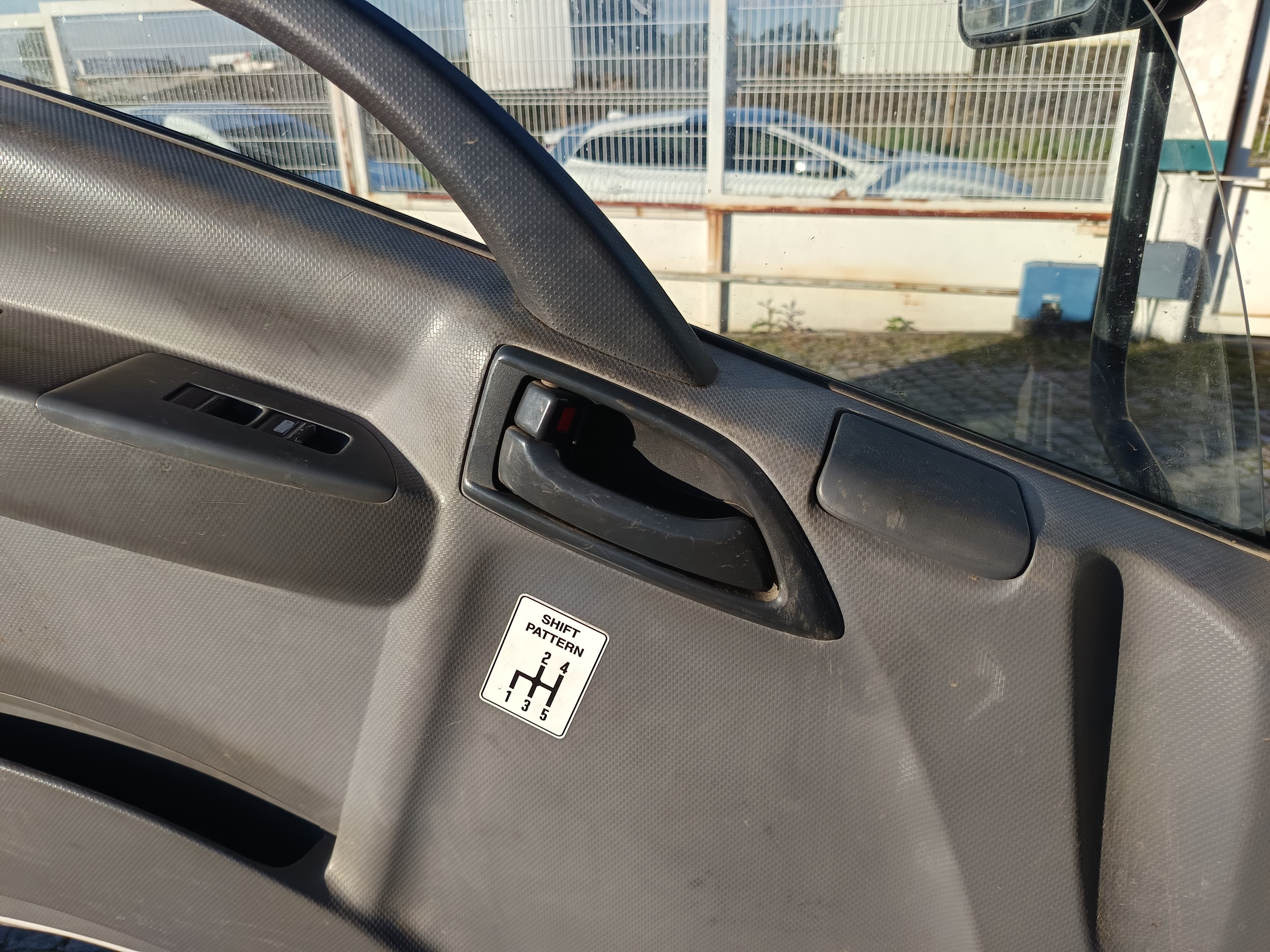 Isuzu · Ano 2008 — imagem 19