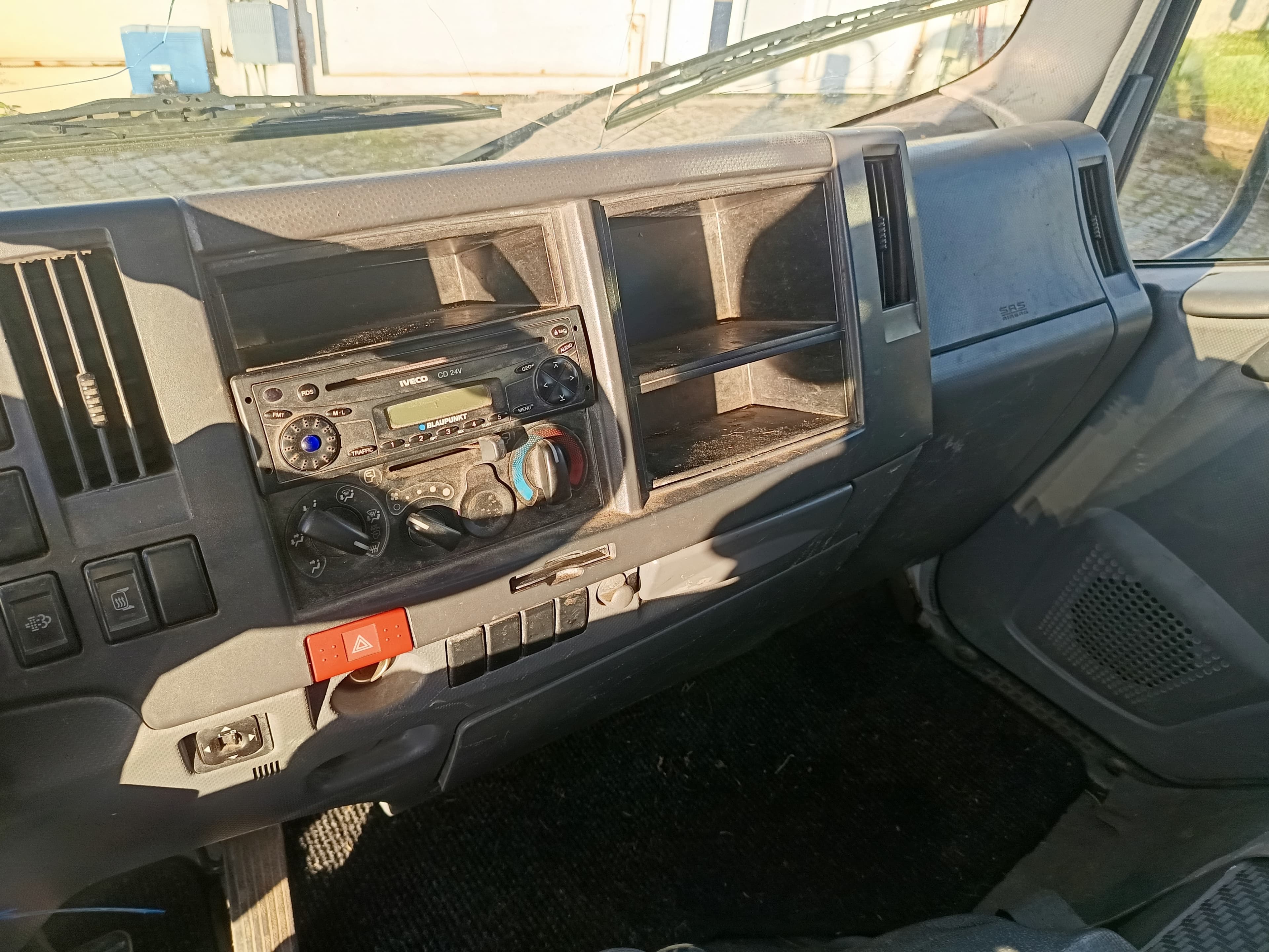 Isuzu · Ano 2008 — imagem 23