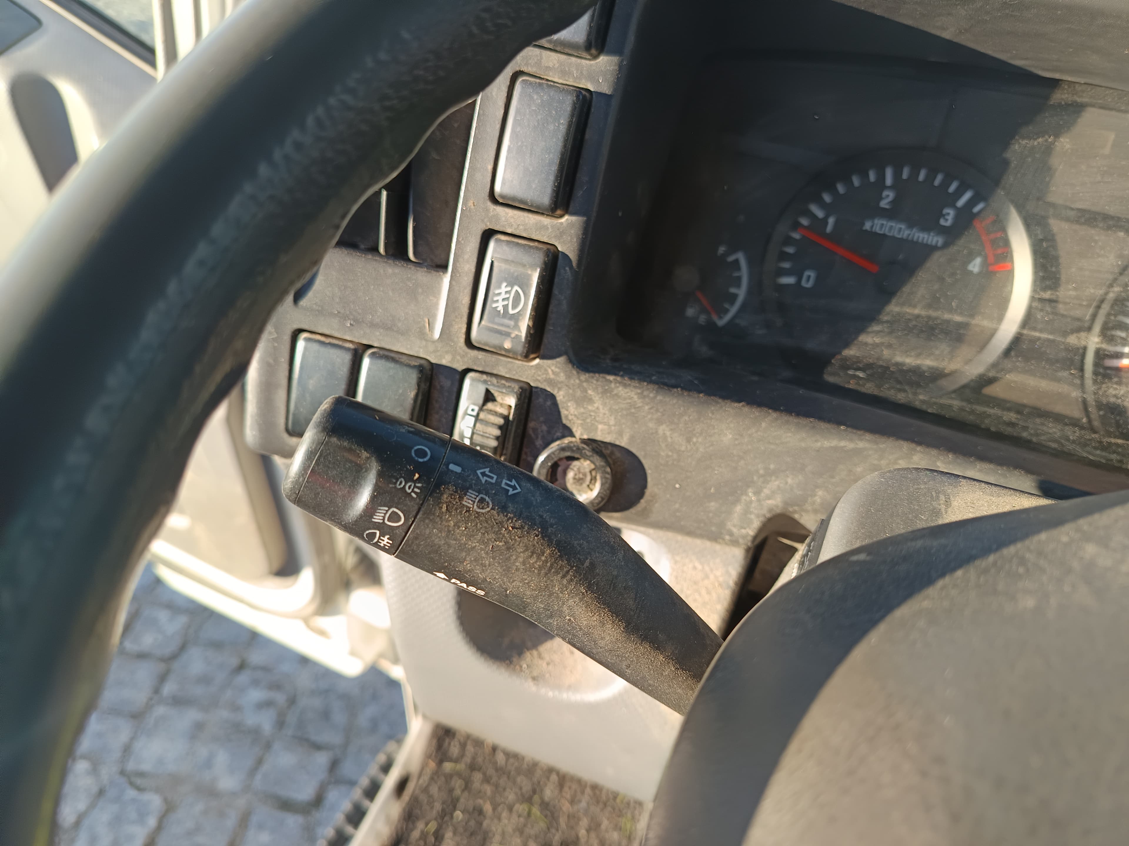 Isuzu · Ano 2008 — imagem 28