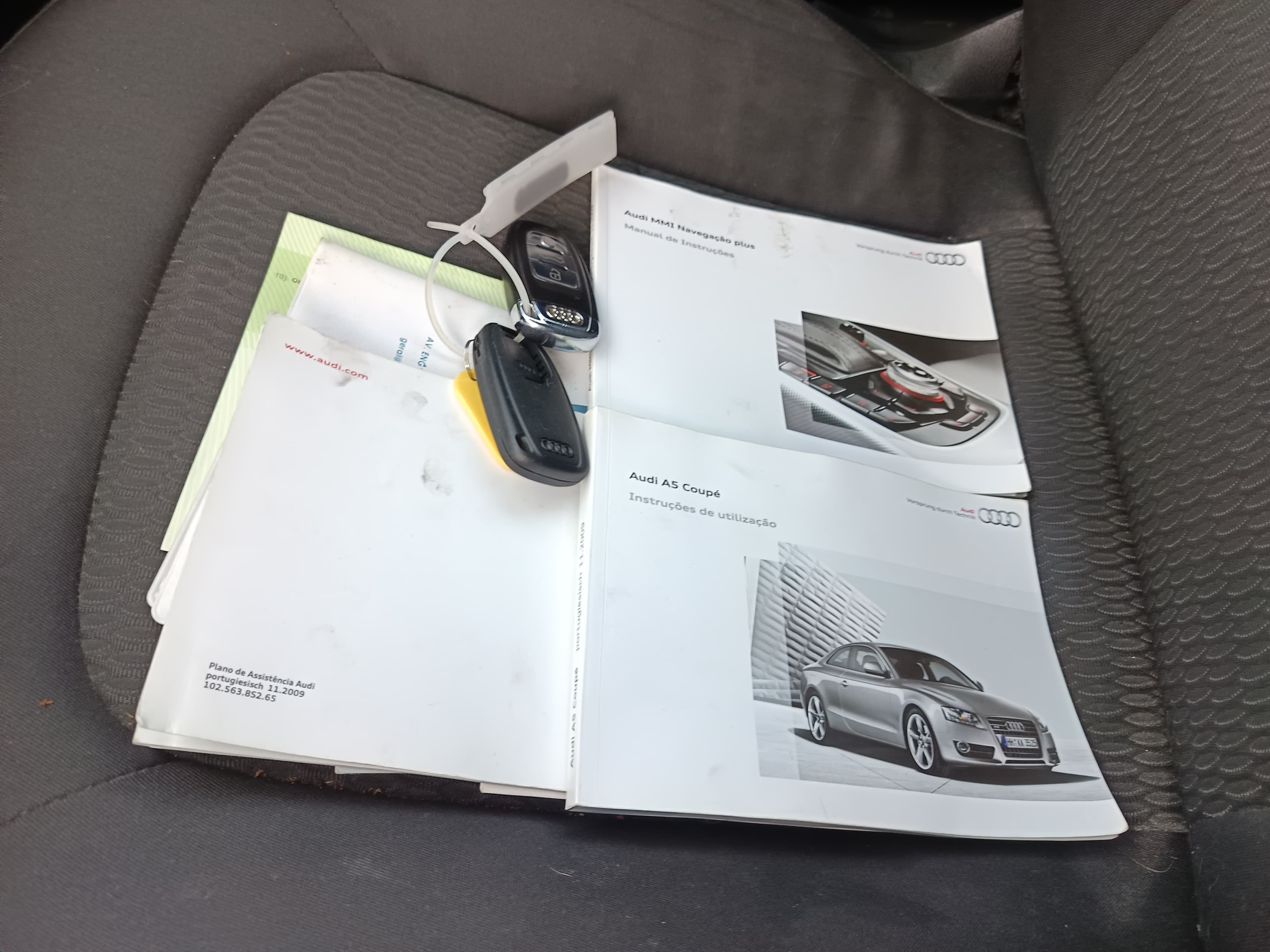 Audi A5 · Ano 2010 — image 40