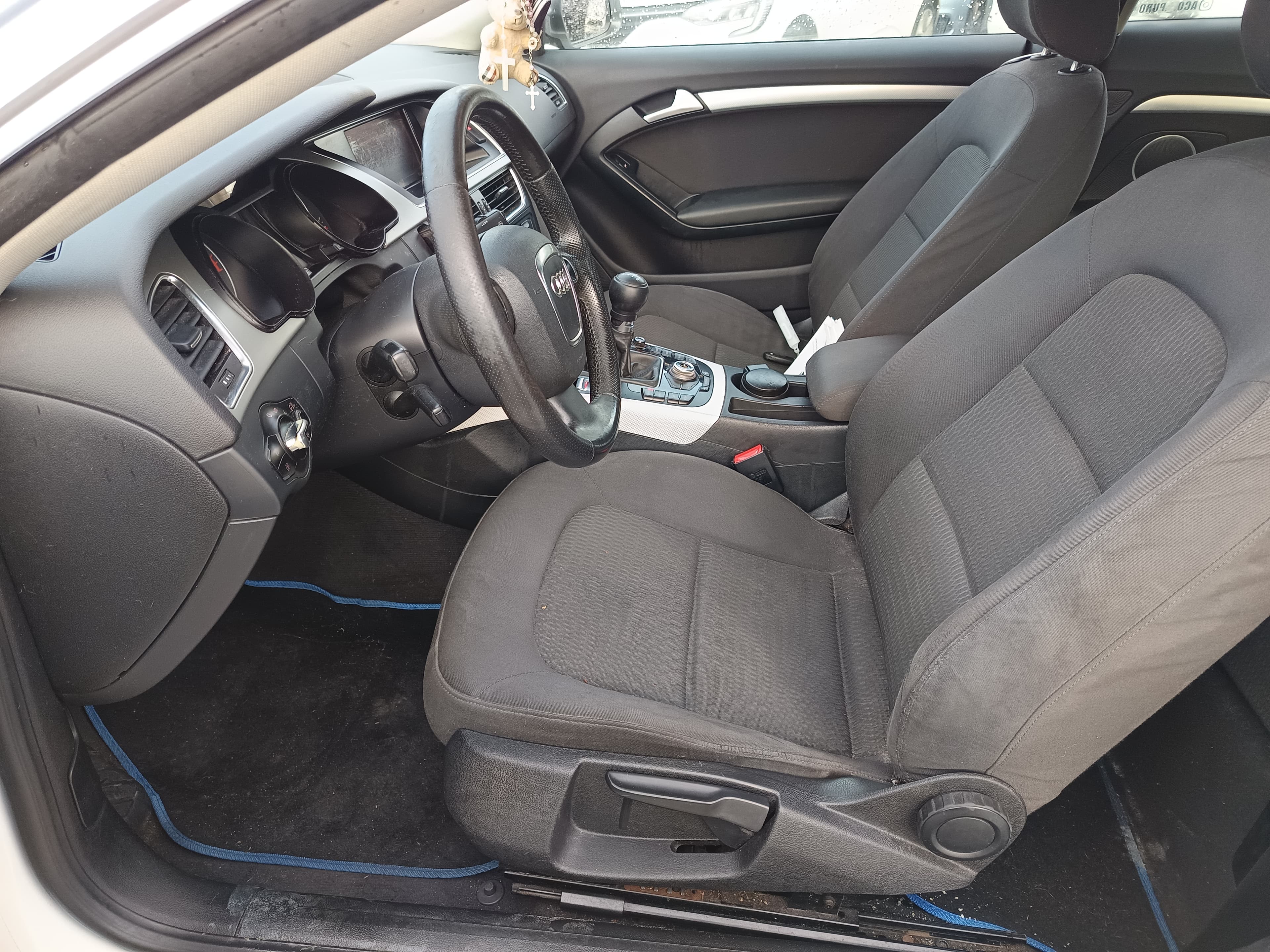 Audi A5 · Ano 2010 — image 27