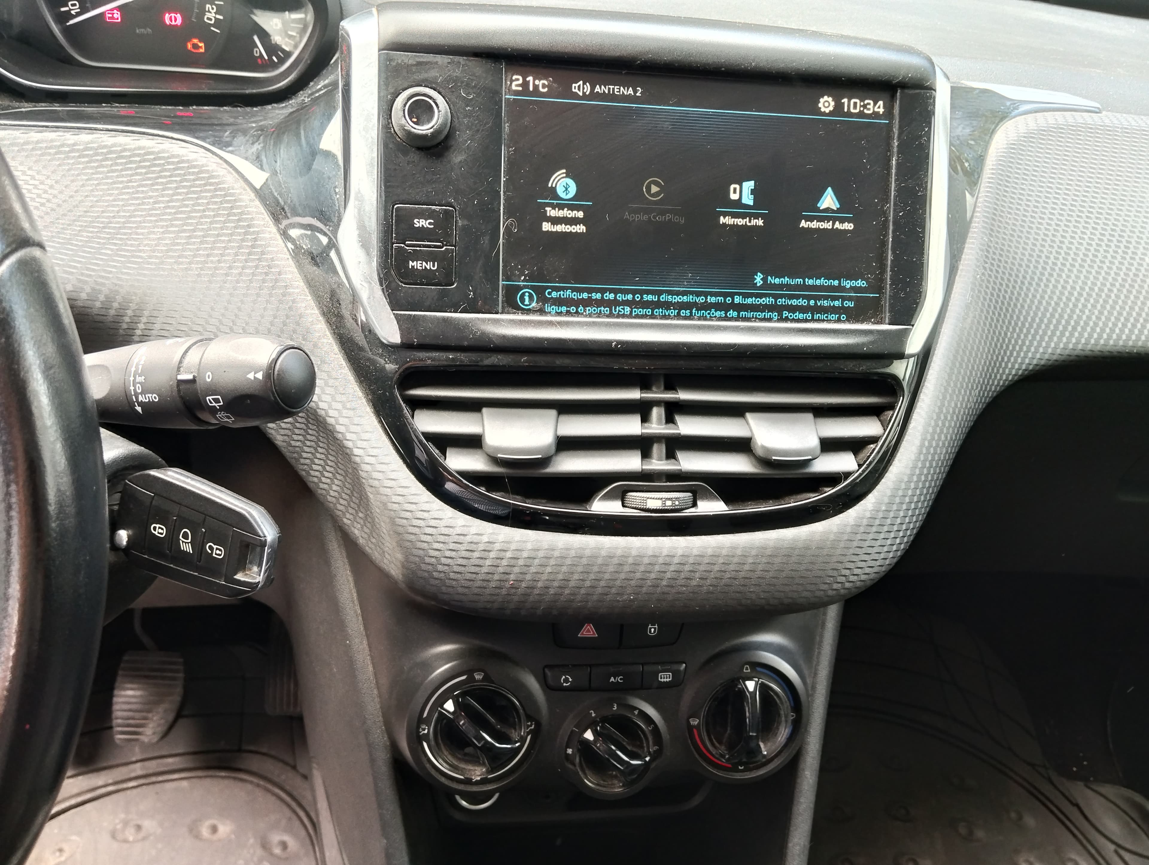 Peugeot 2008 1.2VTi · Ano 2018 — imagem 14