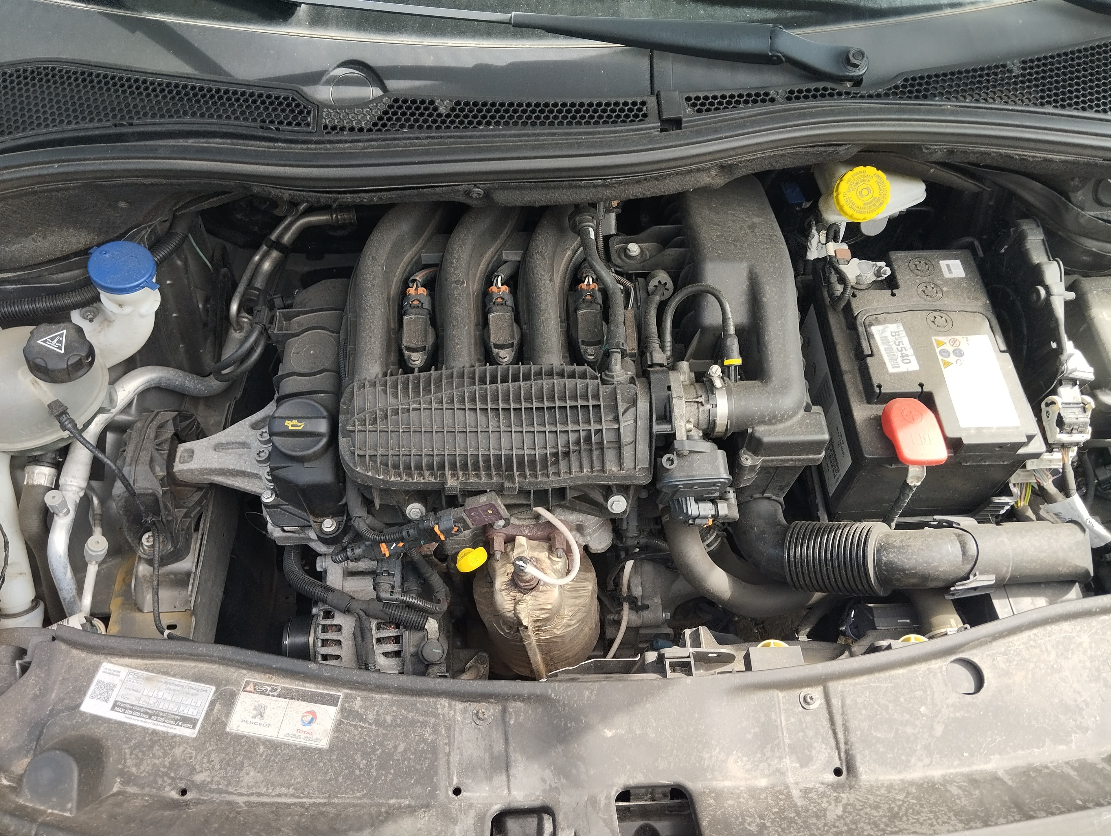 Peugeot 2008 1.2VTi · Ano 2018 — imagem 10