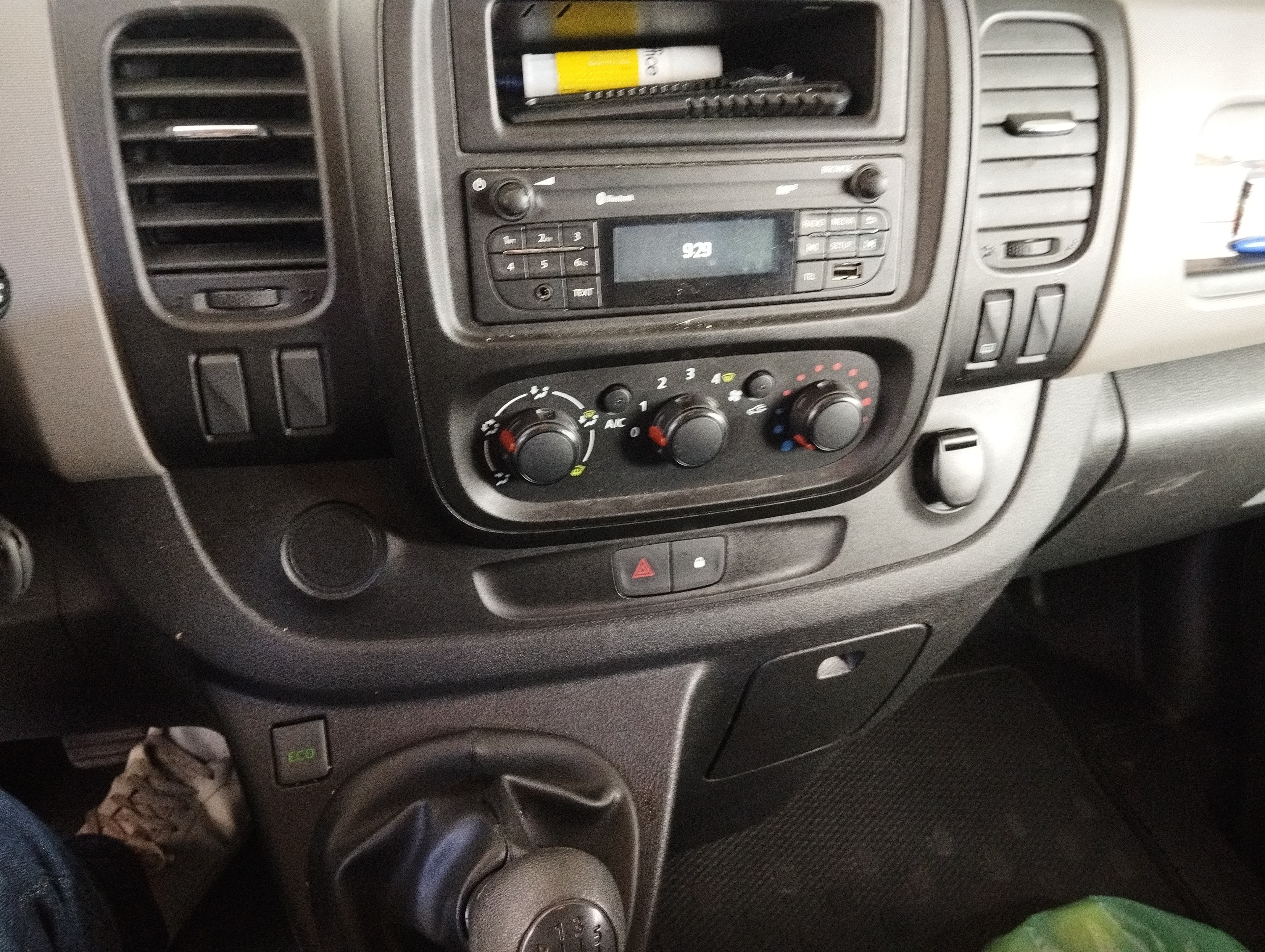 Renault Traffic 1.6 DCi · Año 2016 — imagen 7