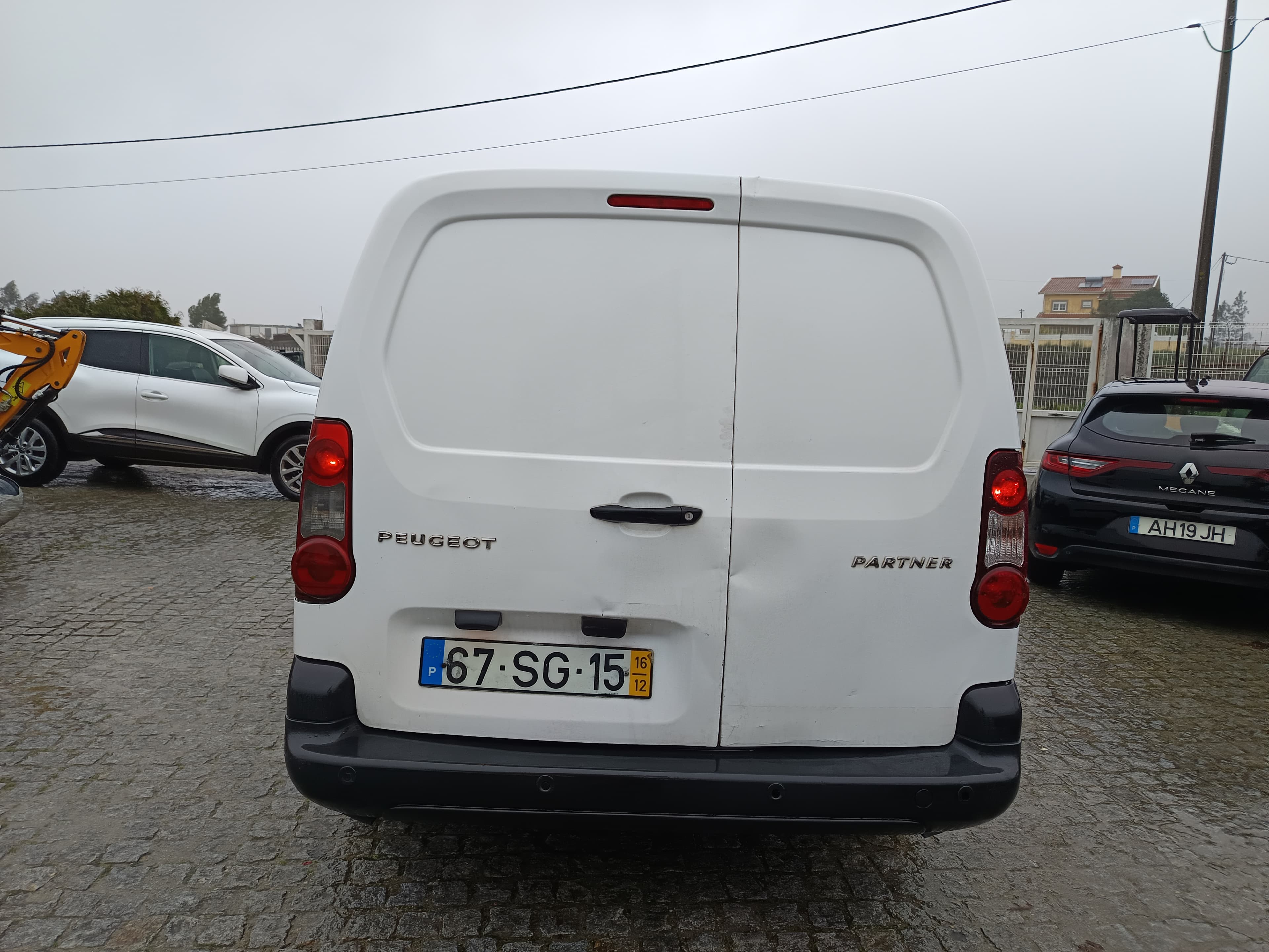 Peugeot Partner · Ano 2016 — image 5