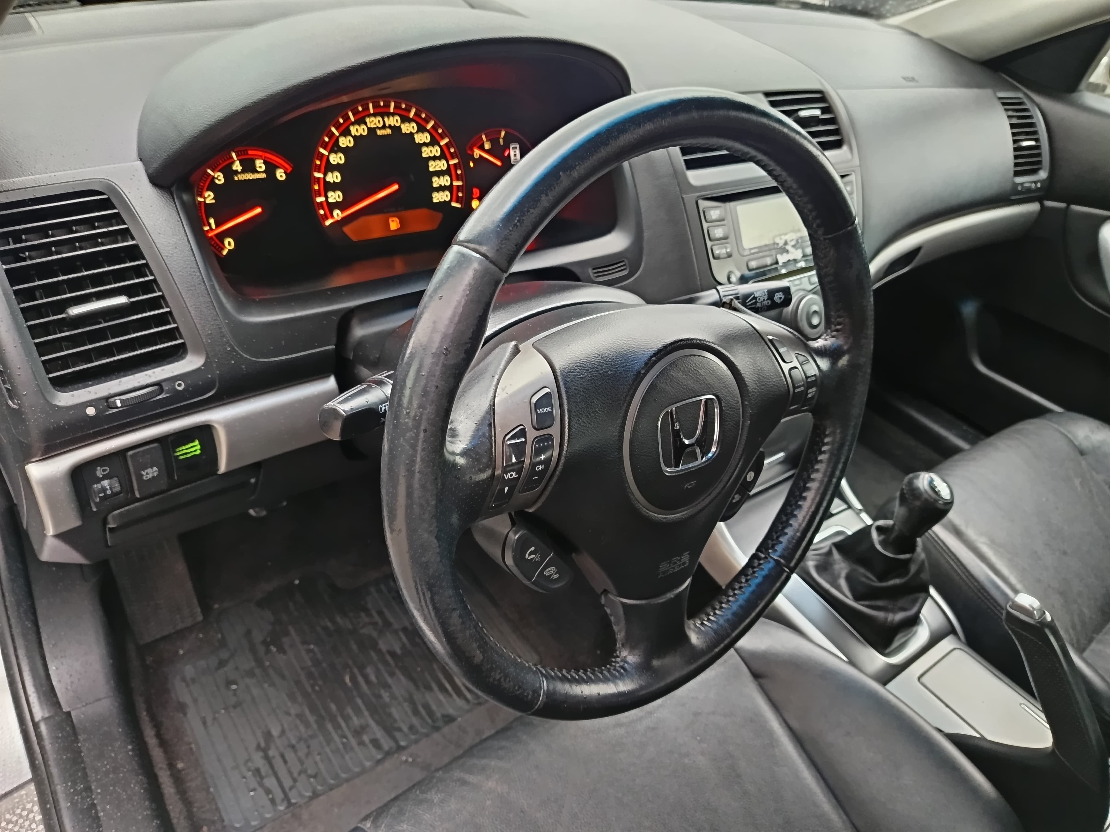Honda Accord · Ano 2006 — imagem 32