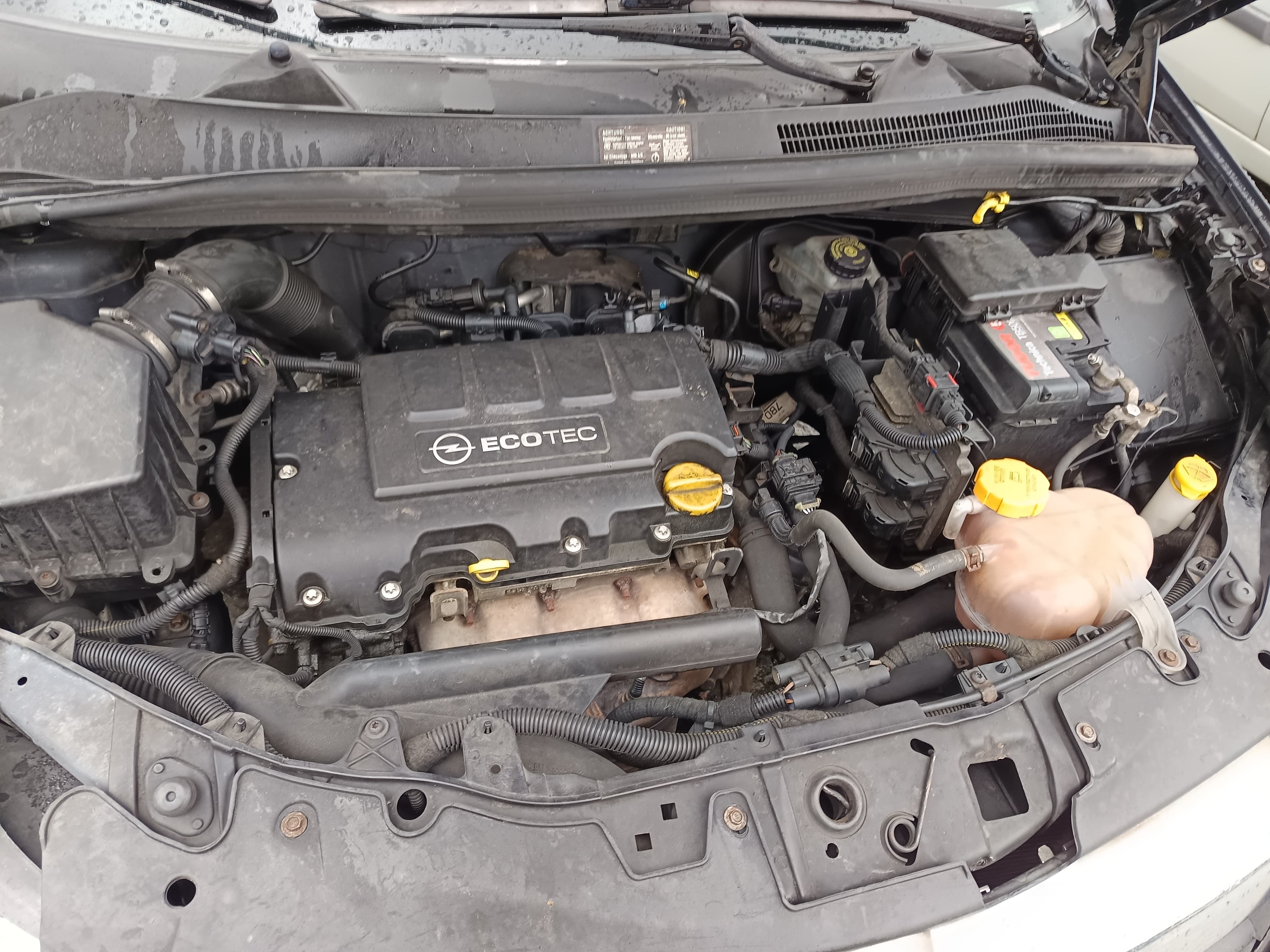 Opel Corsa · Ano 2010 — imagen 8