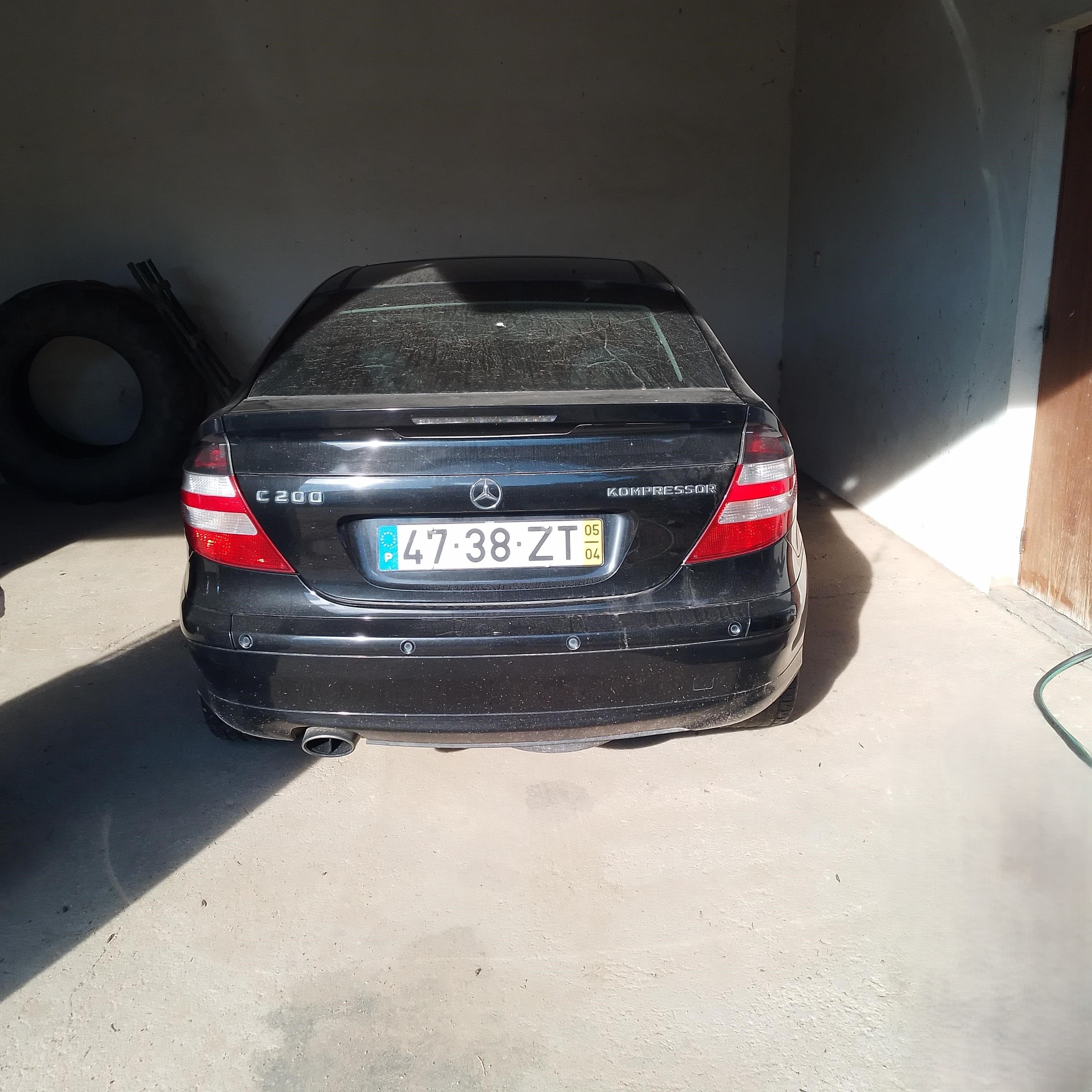 Mercedes-Benz C200 Kompressor · Ano 2005 — imagem 1