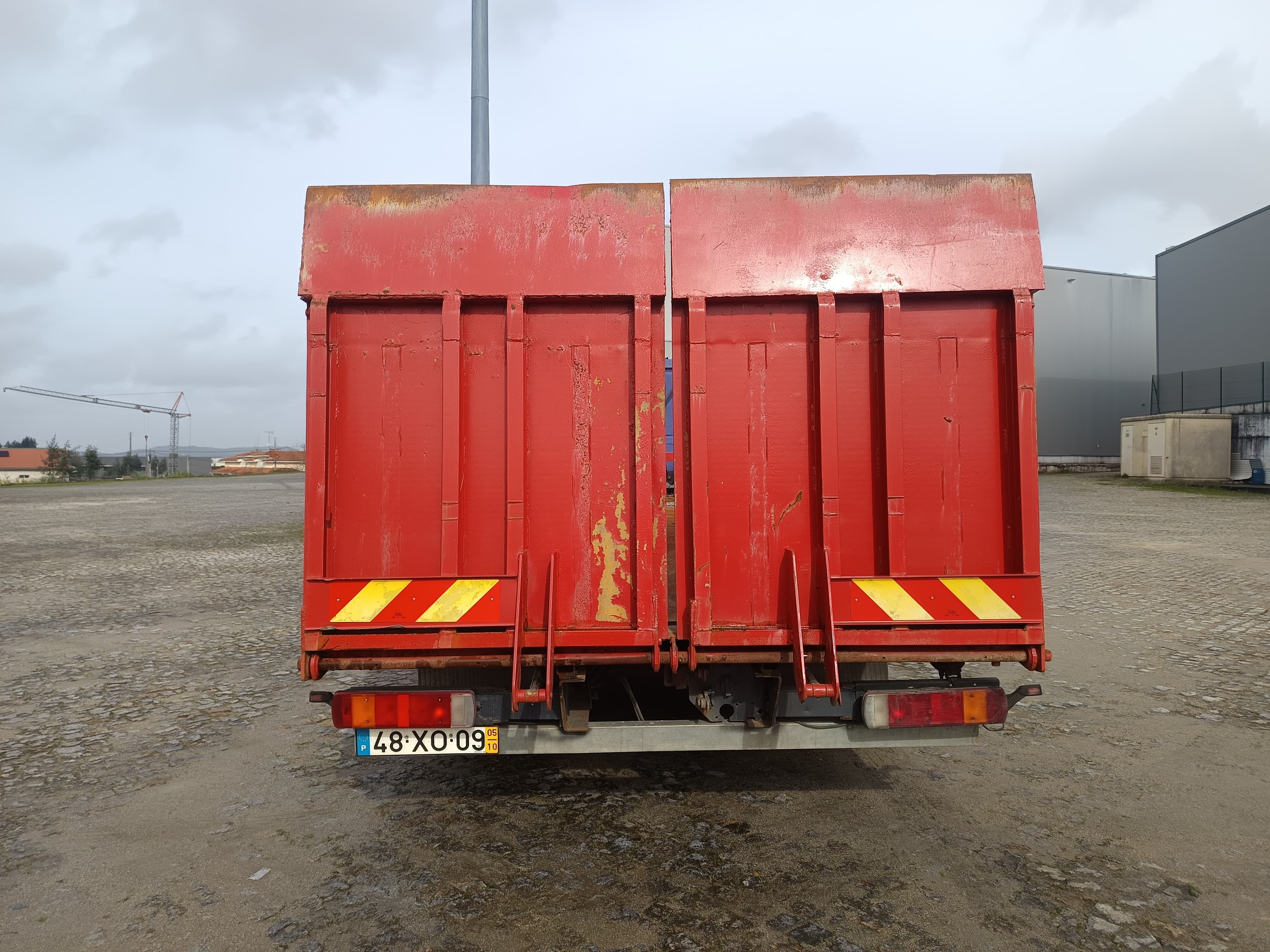 Scania P 230 B4 X2 · Ano 2005 — imagen 9