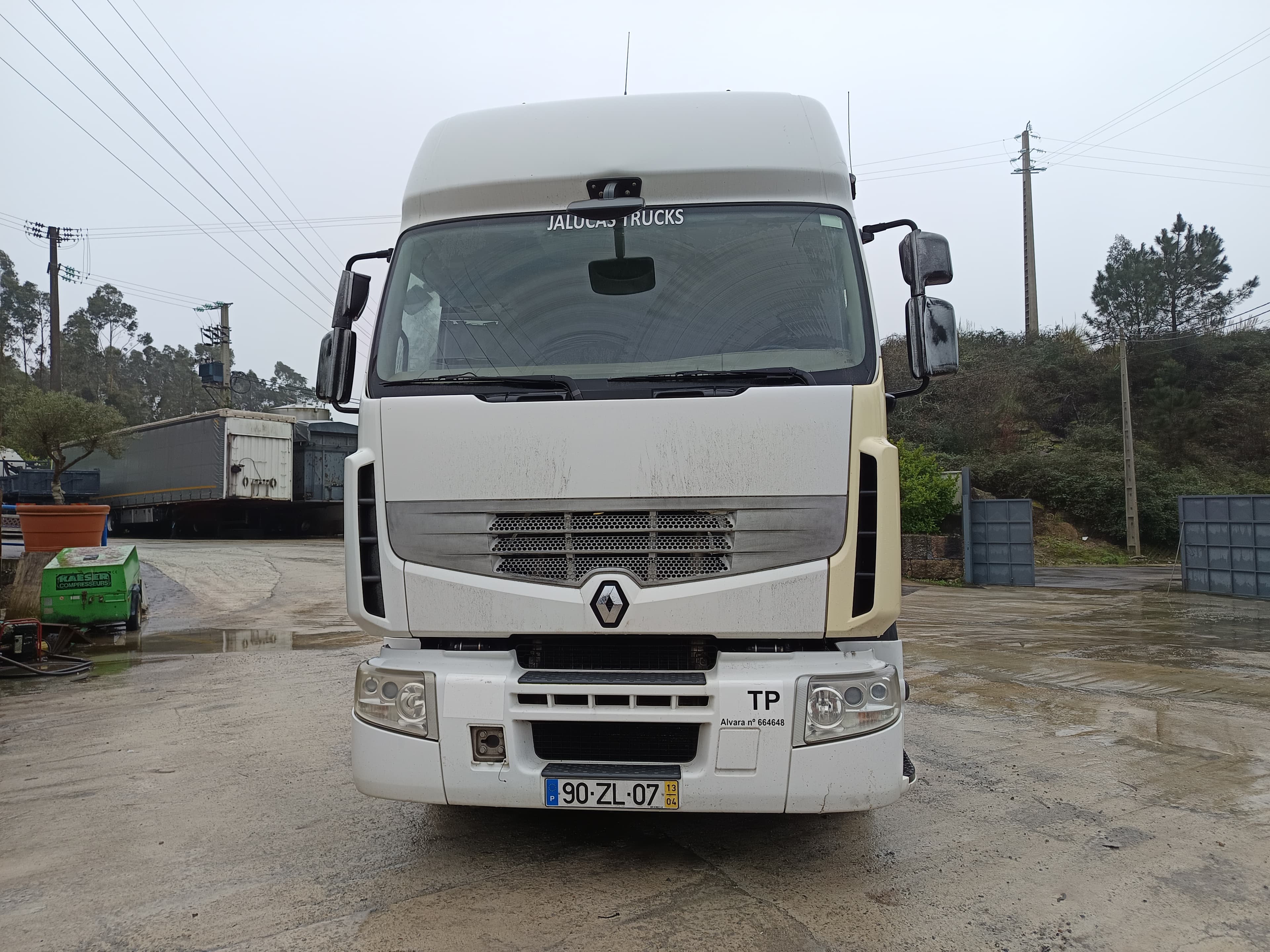 Renault 460 · Ano 2013 — imagen 2