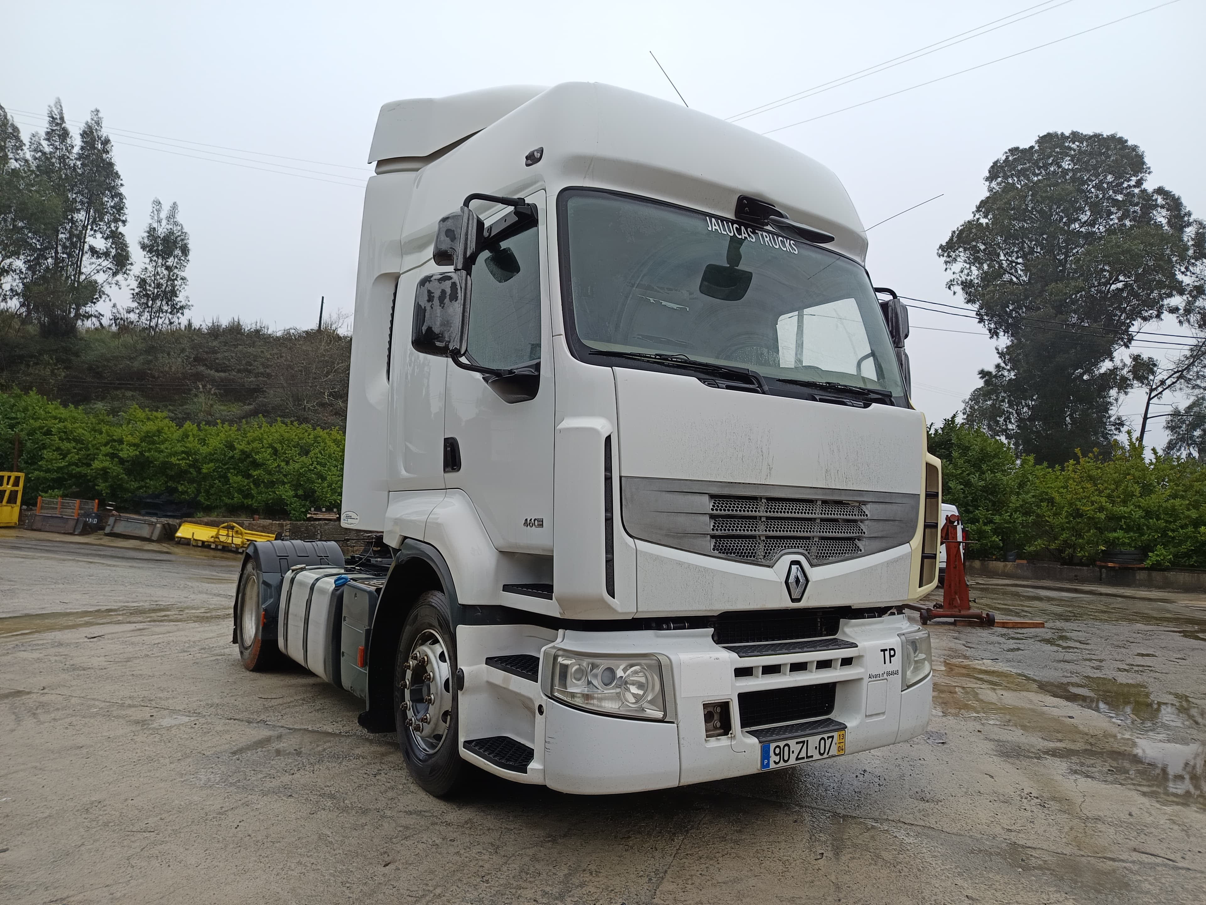 Renault 460 · Ano 2013 — imagen 3