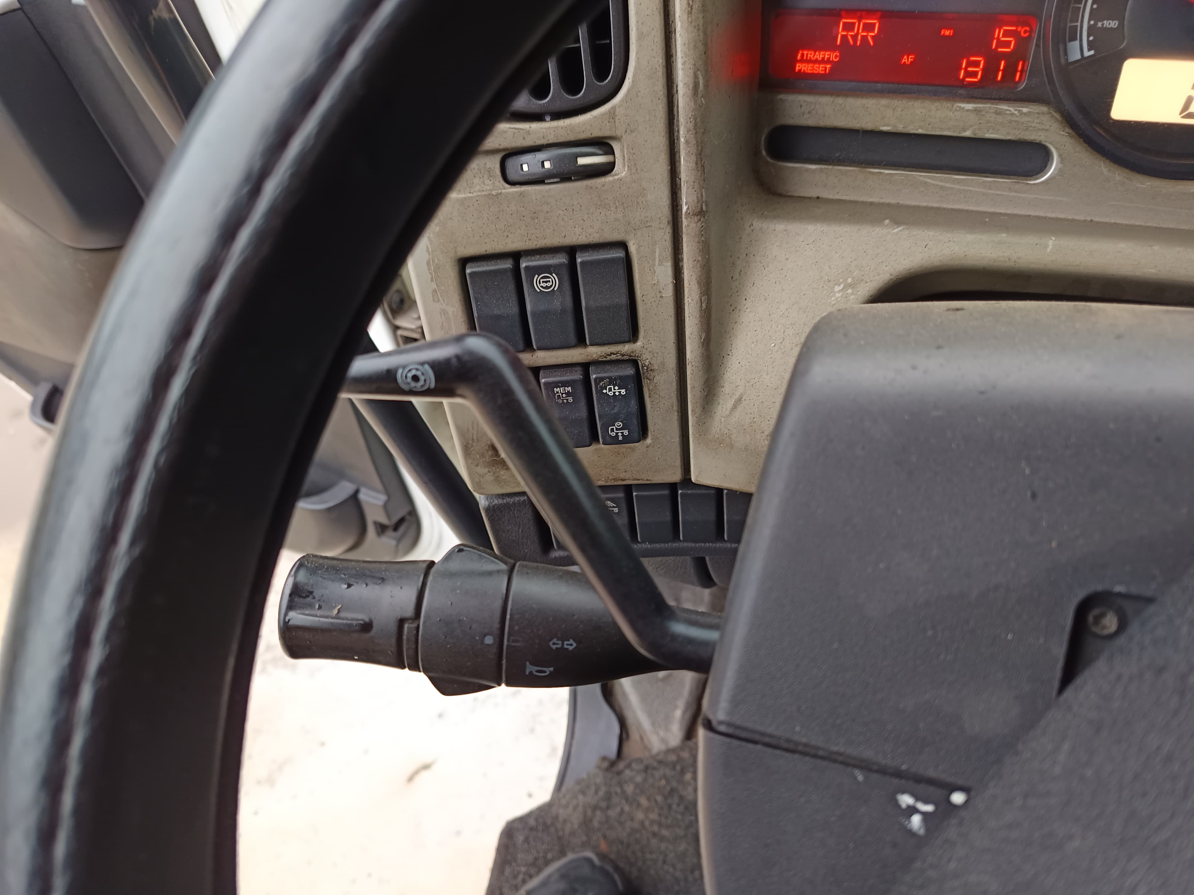 Renault 460 · Ano 2013 — imagen 28